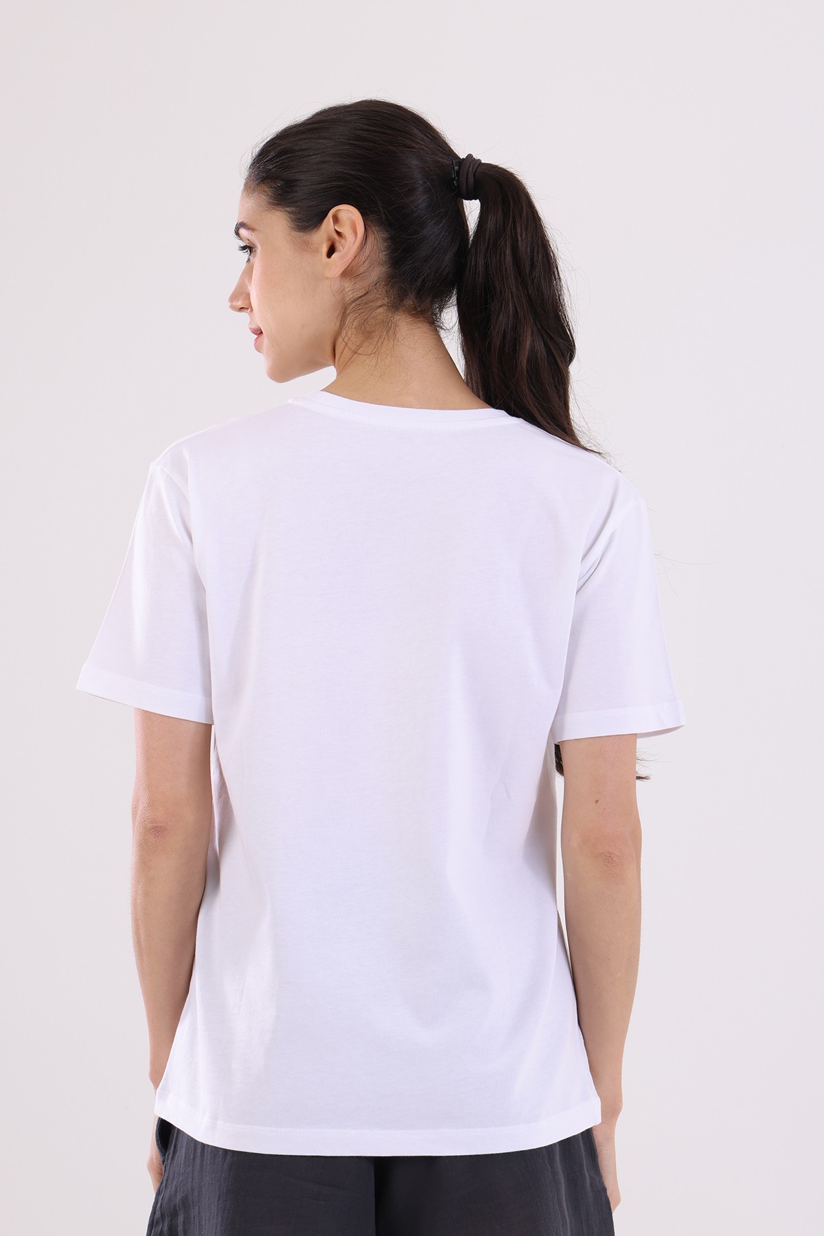 Bisiklet Yaka Basic Tişört