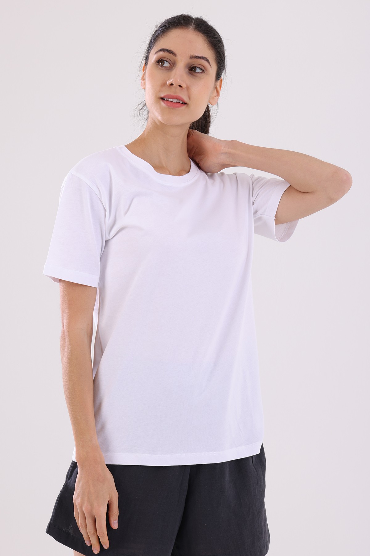 Bisiklet Yaka Basic Tişört