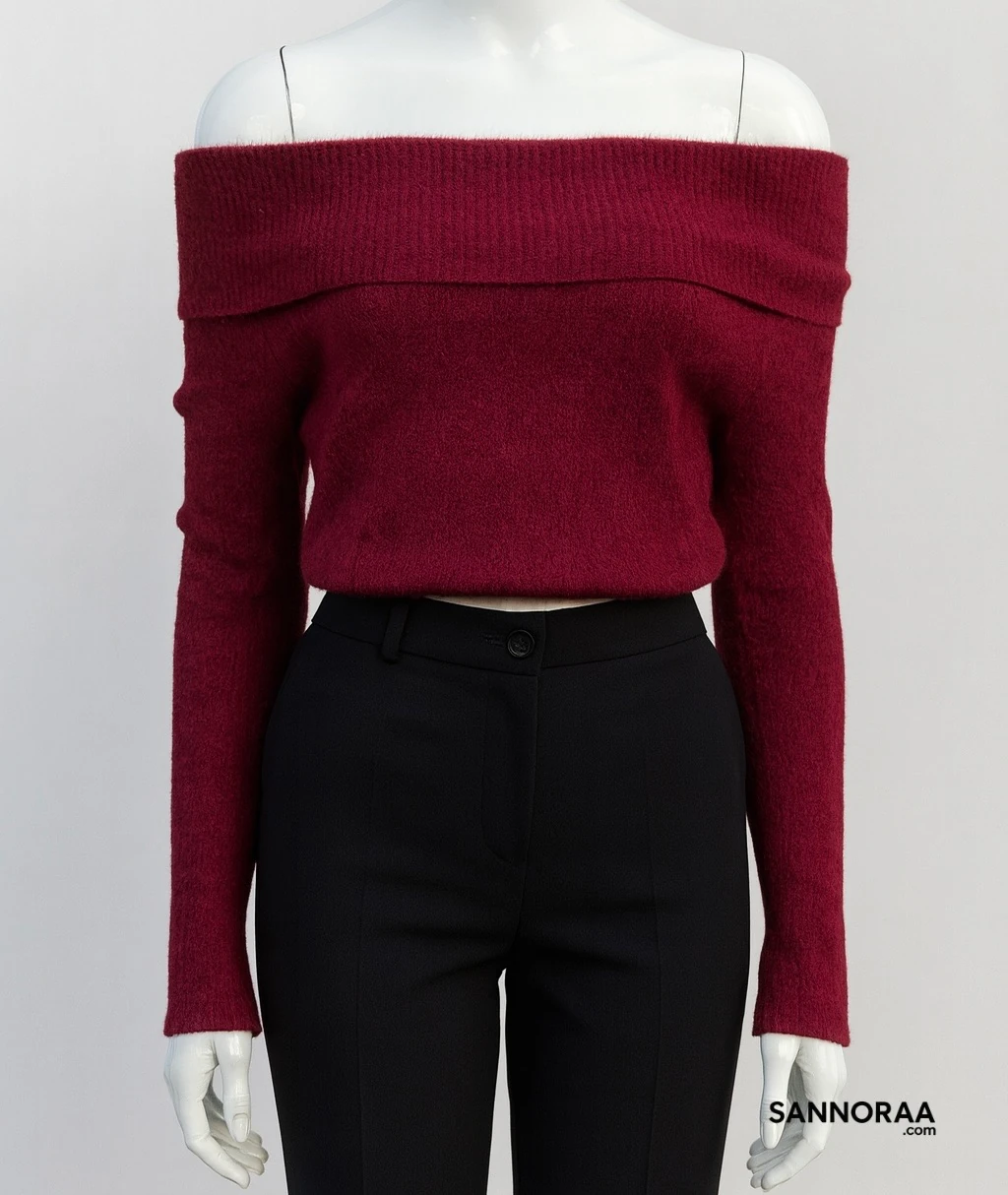 Kırmızı Omuzu Açık Kayık Yaka Triko Kazak