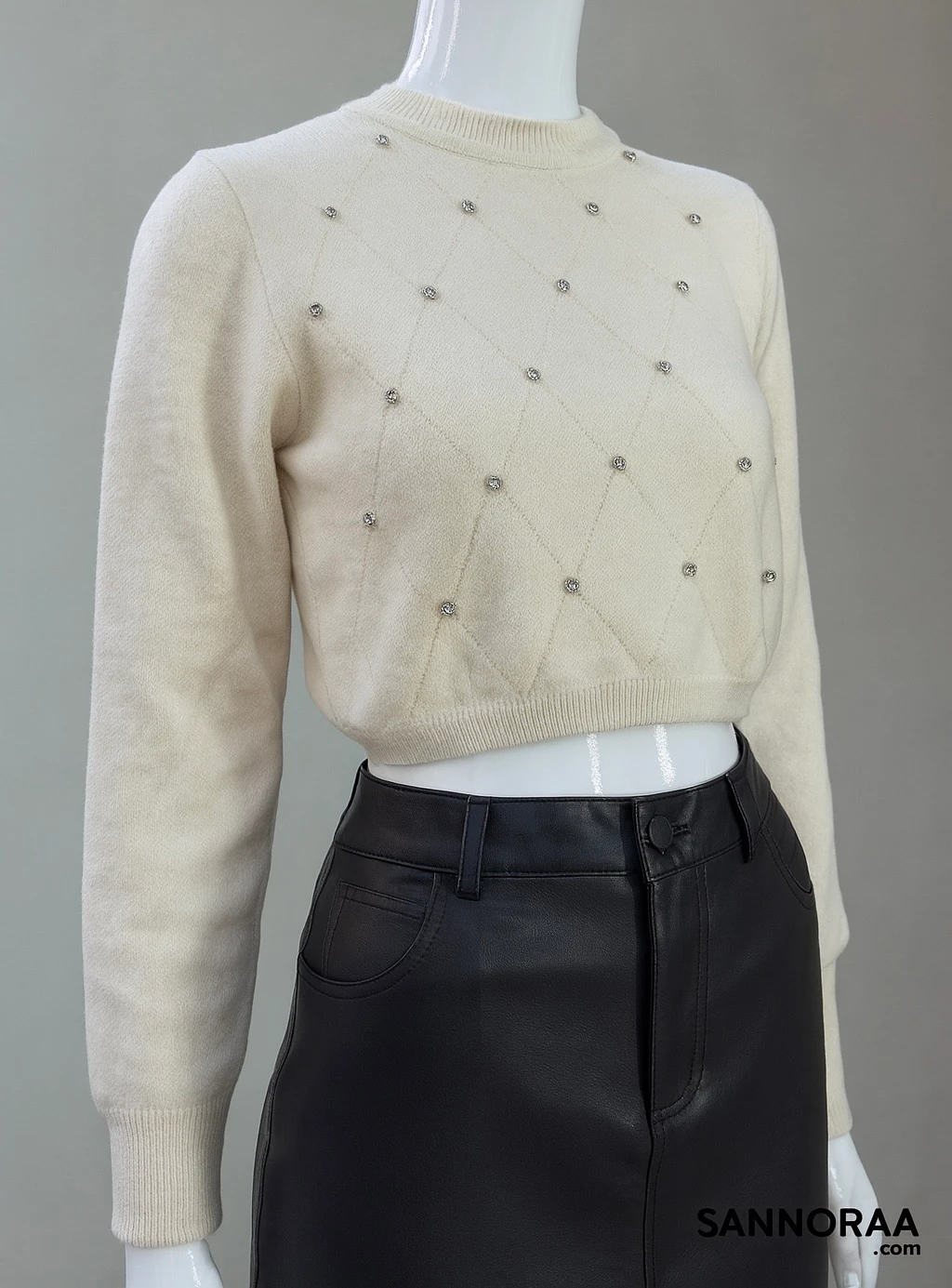 Ekru Taşlı Triko Kazak