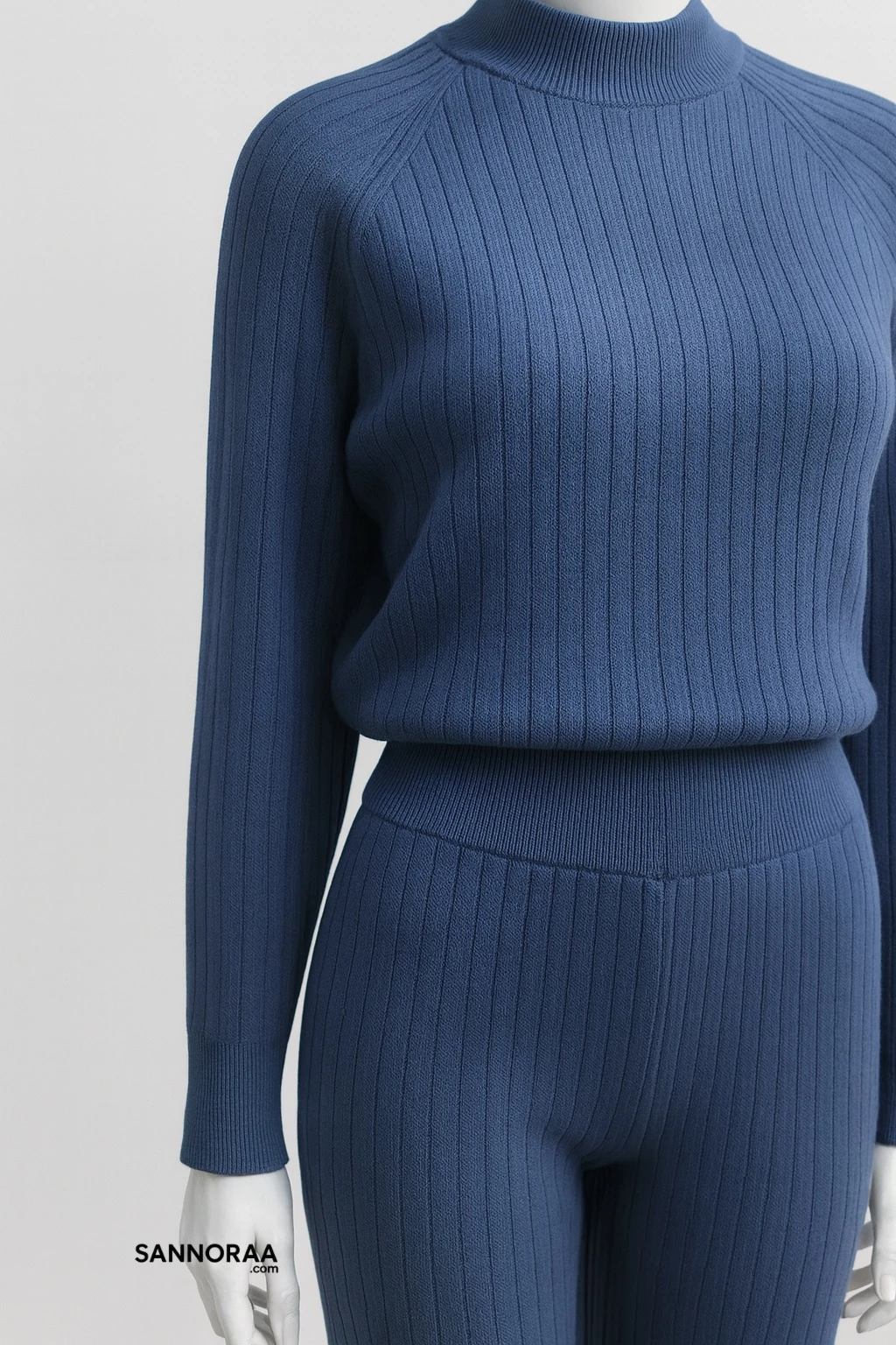 Geniş Paçalı Mavi Triko Takım