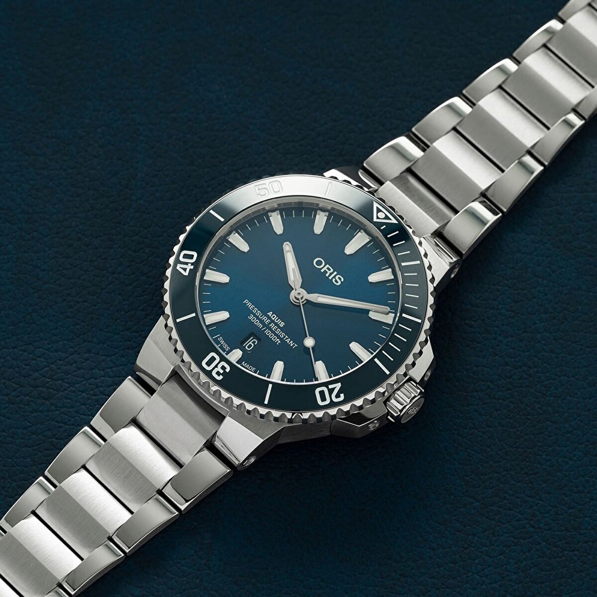 ORIS AQUIS DATE 01 77874135-0782204PEB 