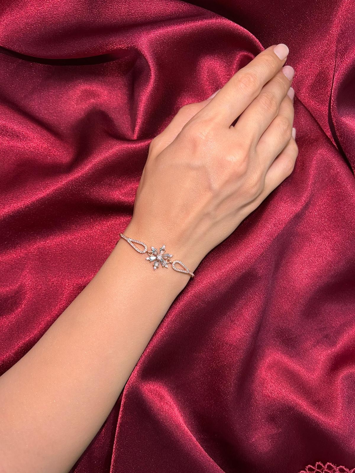 925 Ayar Gümüş Rose Aqua Marin Taşlı Papatya Bileklik