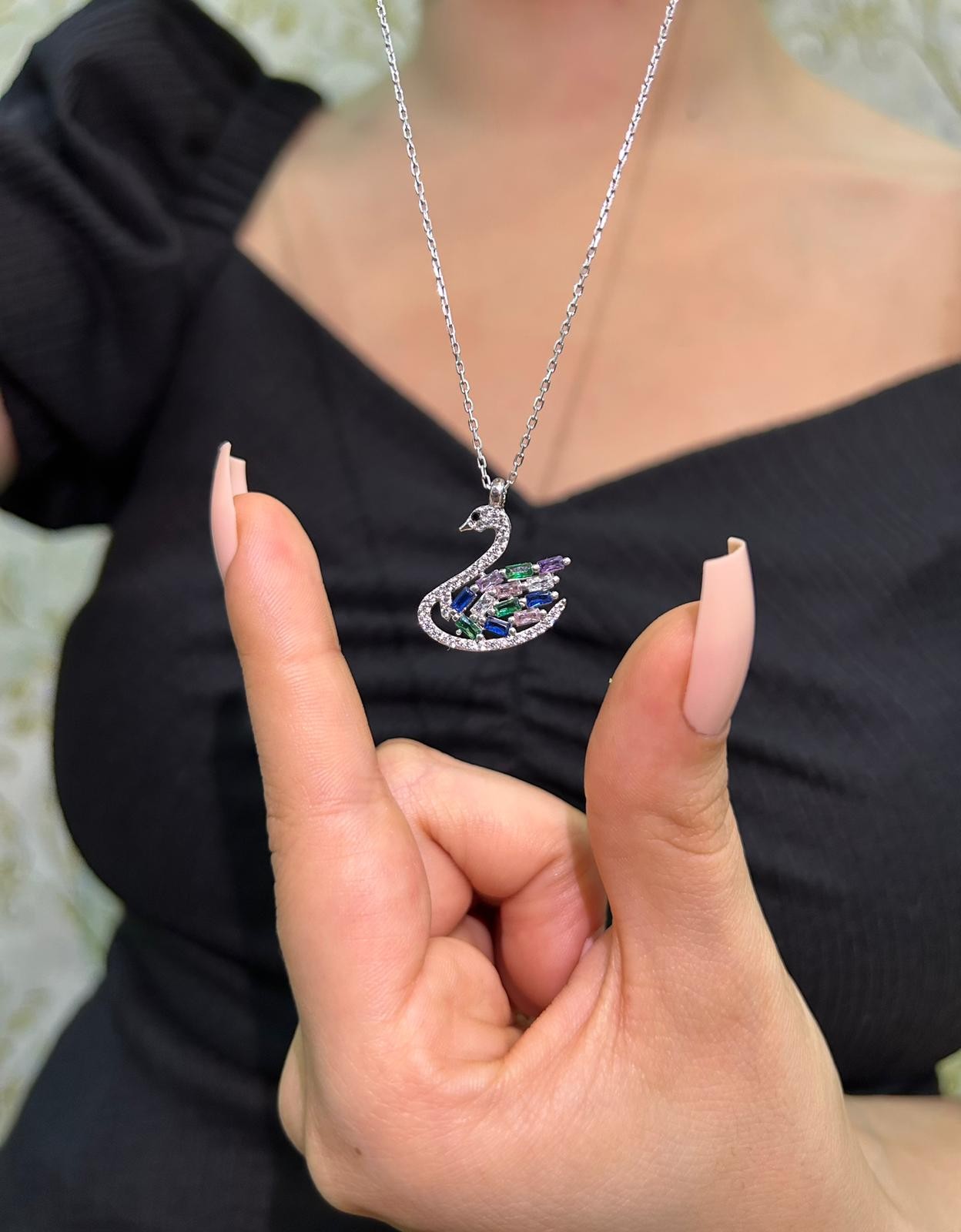 925 Ayar Gümüş Kuğu Model Kolye