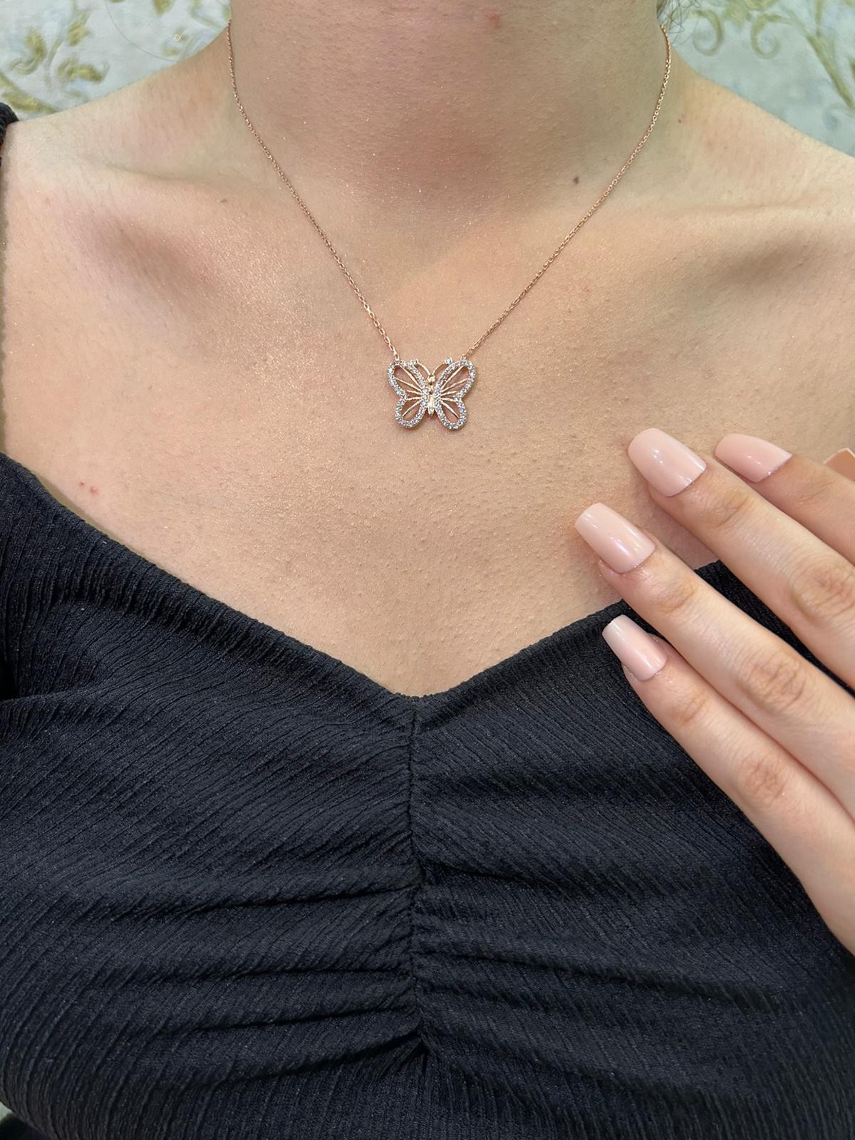 925 Ayar Gümüş Rose Kelebek Model Kolye