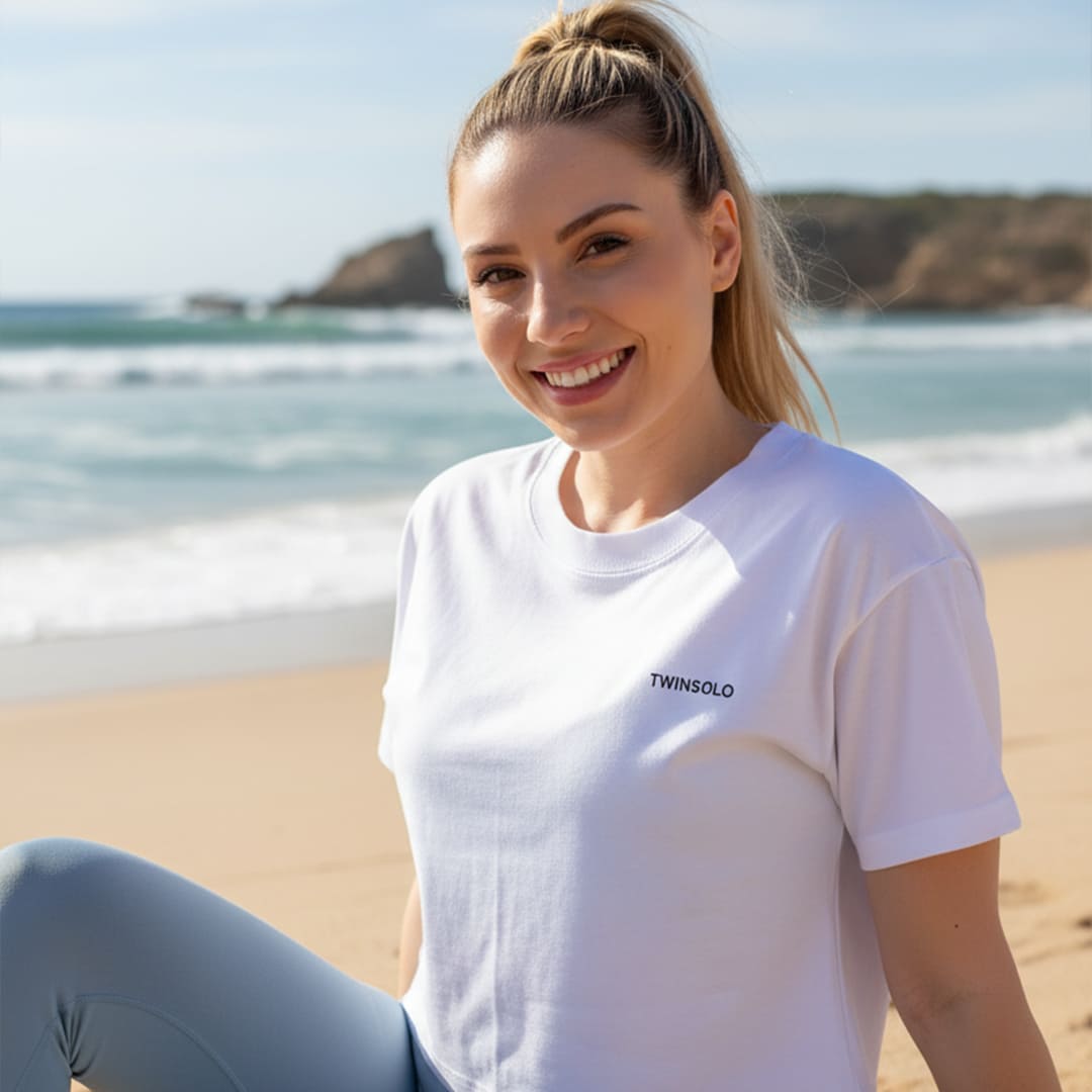Cloud Beyaz Basic Kadın Kısa T-shirt Bisiklet Yaka