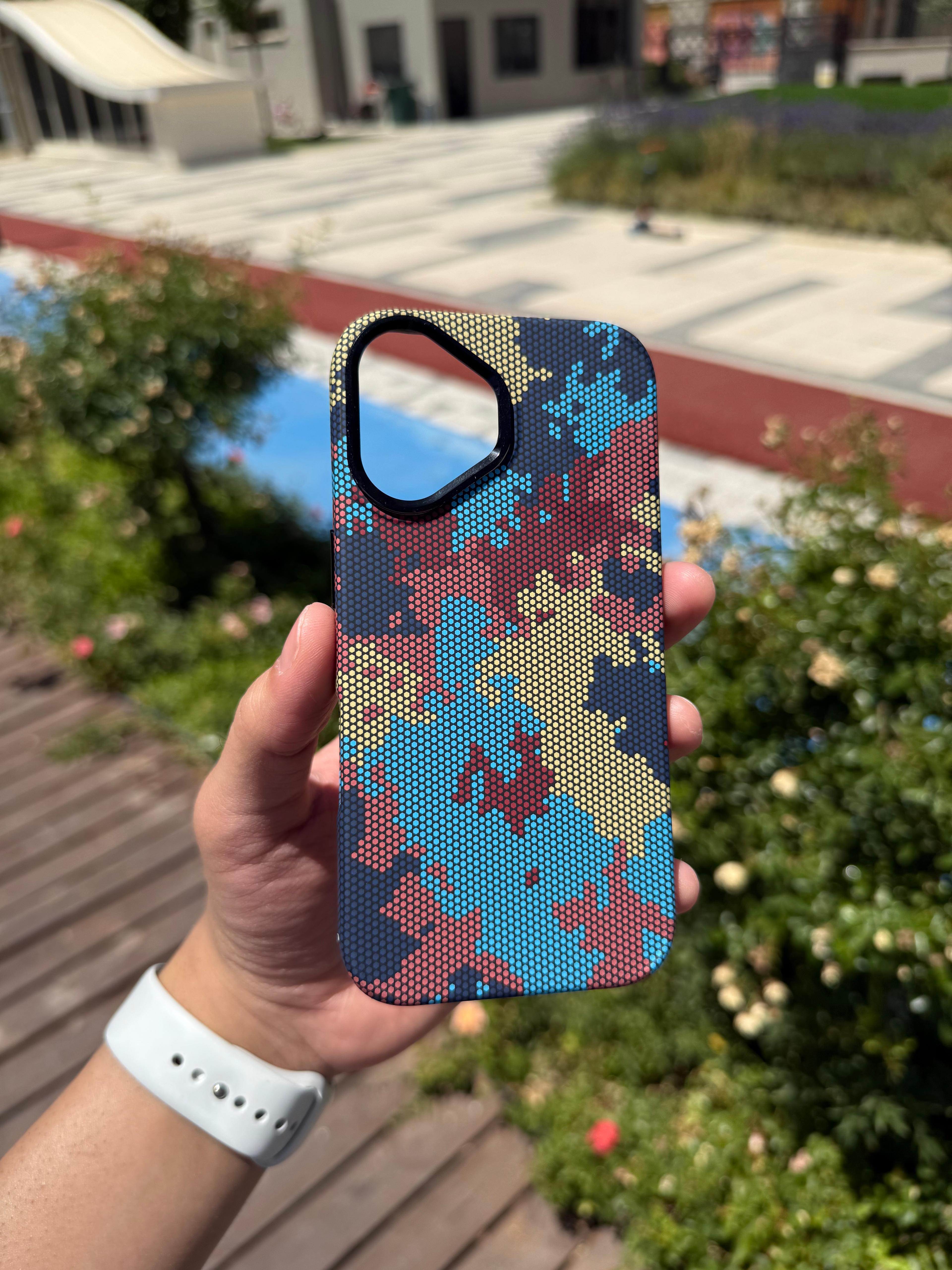 Urban Fracture Magsafe Karbon Telefon Kılıfı