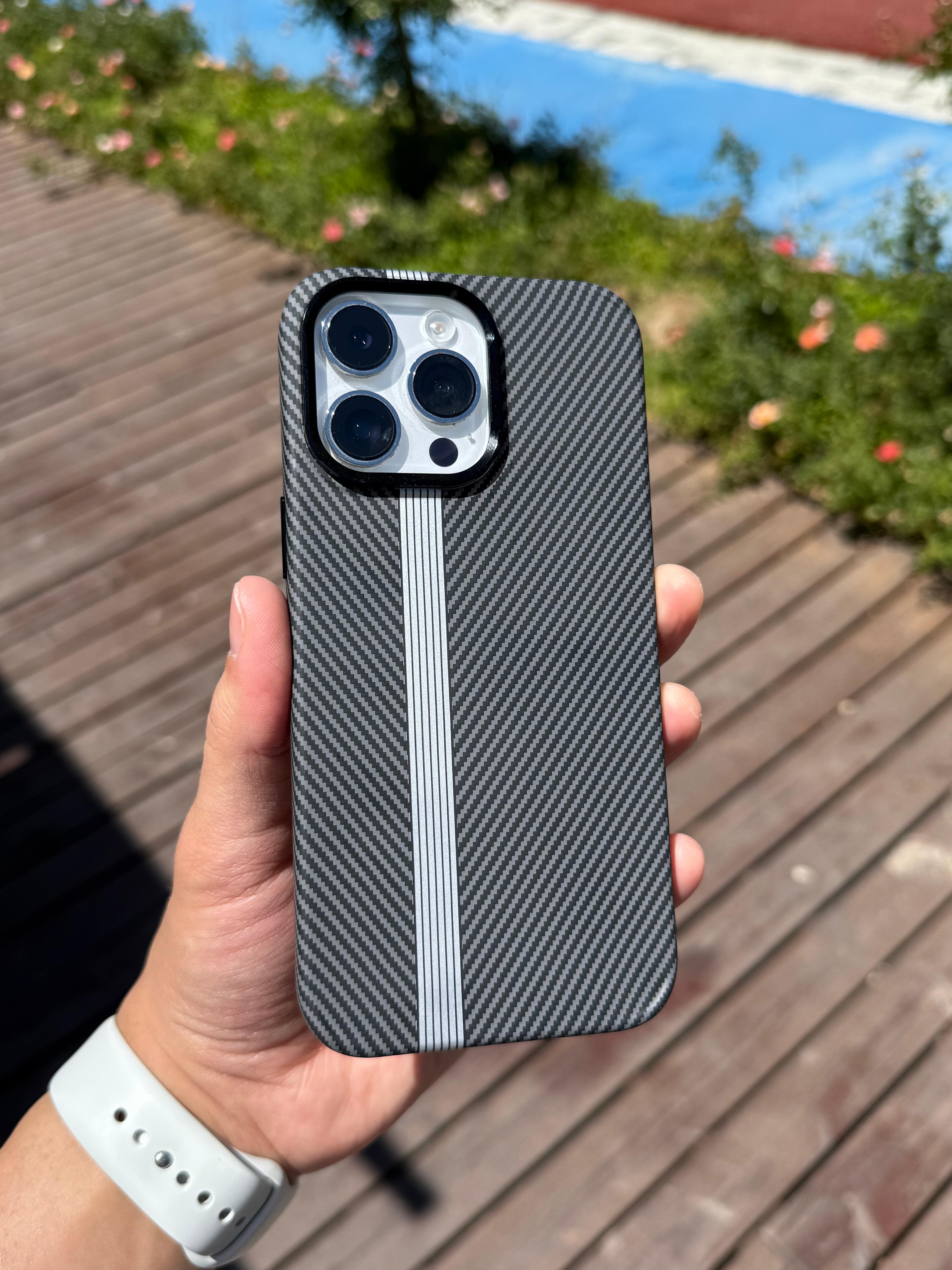 Silverline Magsafe Karbon Telefon Kılıfı