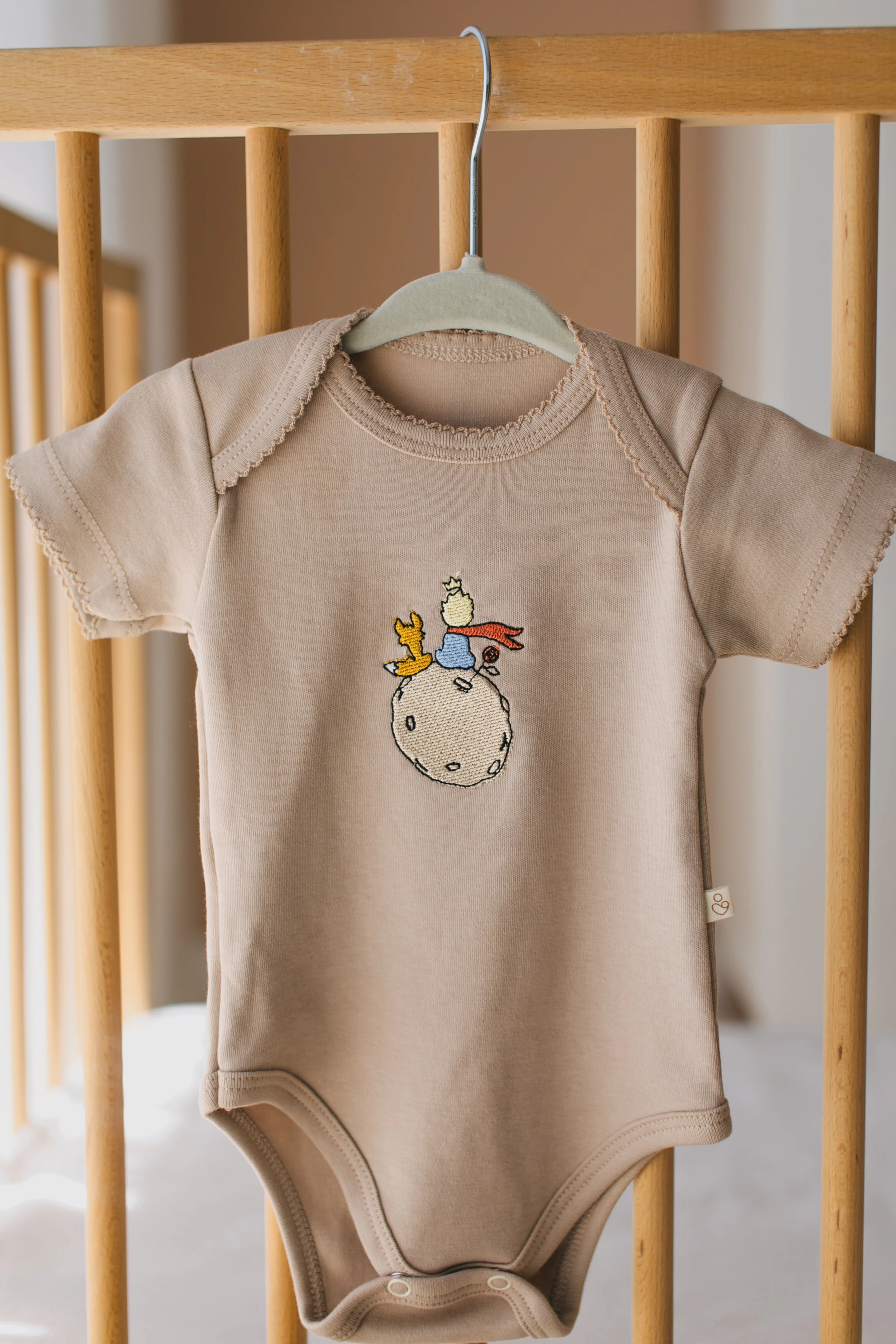 Short Sleeve Baby Bodysuit Set – Embroidered - Milk Coffee - Little Prince