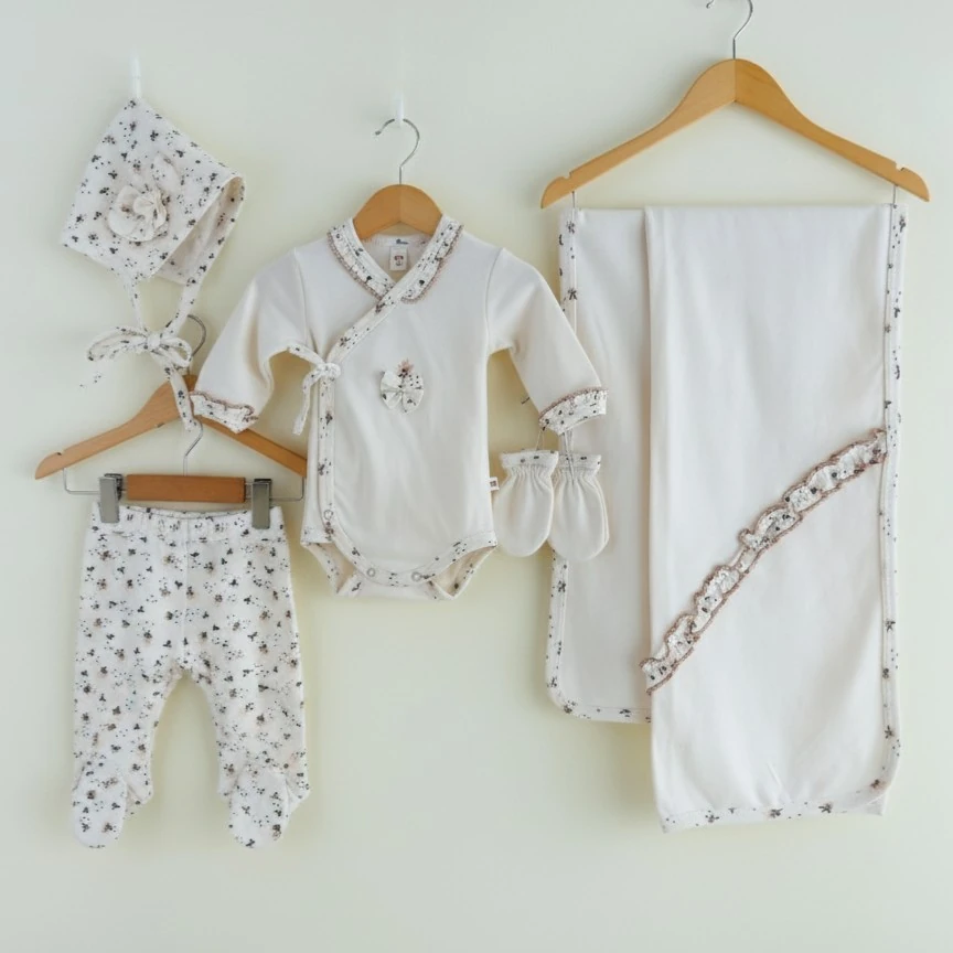 Çiçek Desenli Fırfırlı 5'li Set | Yenidoğan & Bebek Giyim