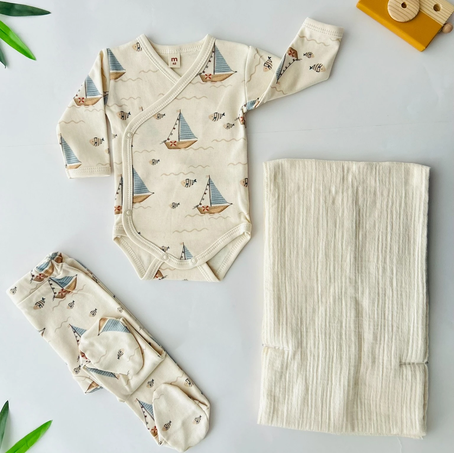 Gemi Desenli 3'lü Hastane Çıkış Seti | Yenidoğan & Bebek Giyim