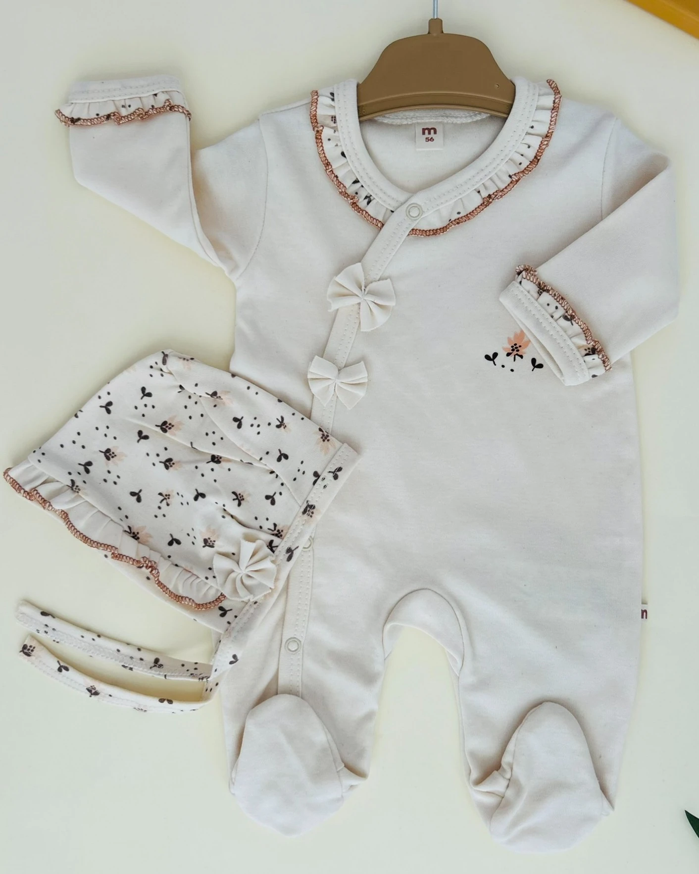 Çiçek Desenli 2'li Tulum Set | Kız Bebek Tulum | Yenidoğan & Bebek Giyim