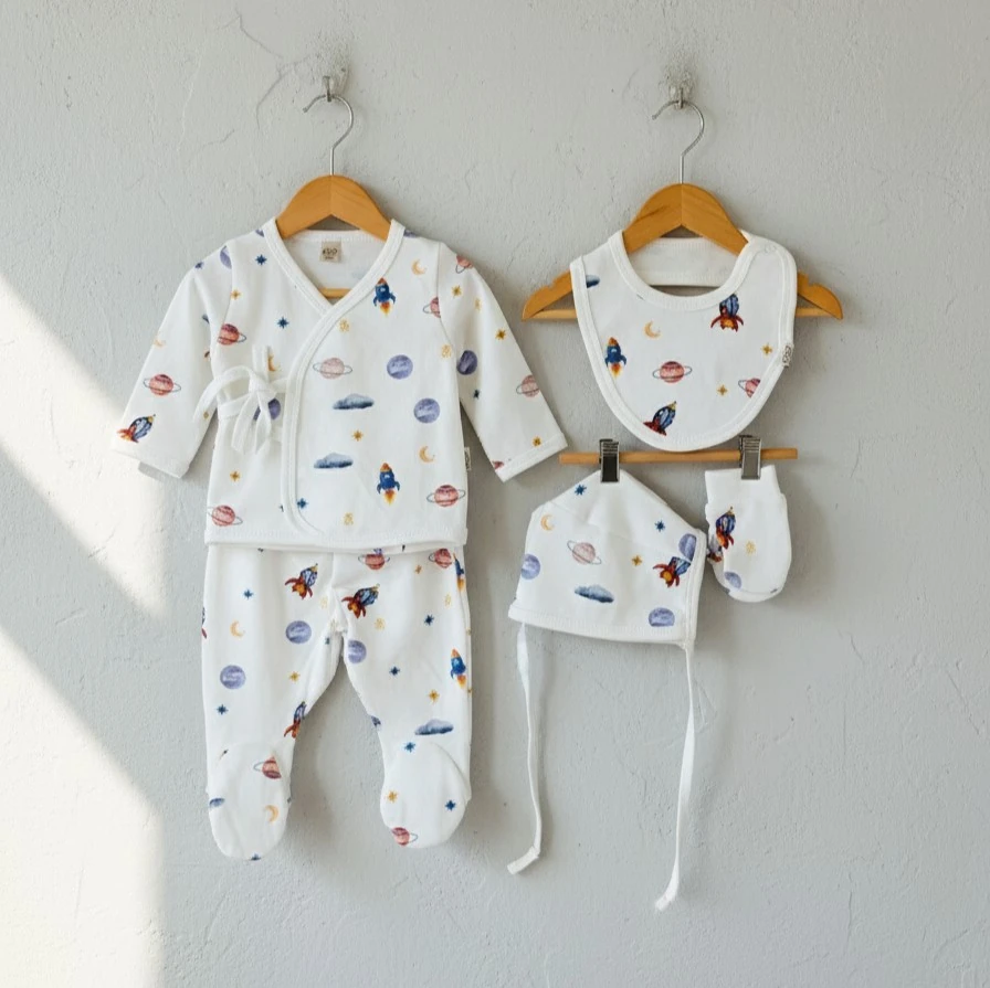 Uzay Temalı 5'li Set | Erkek Bebek Alt Üst Takım |  Yenidoğan & Bebek Giyim