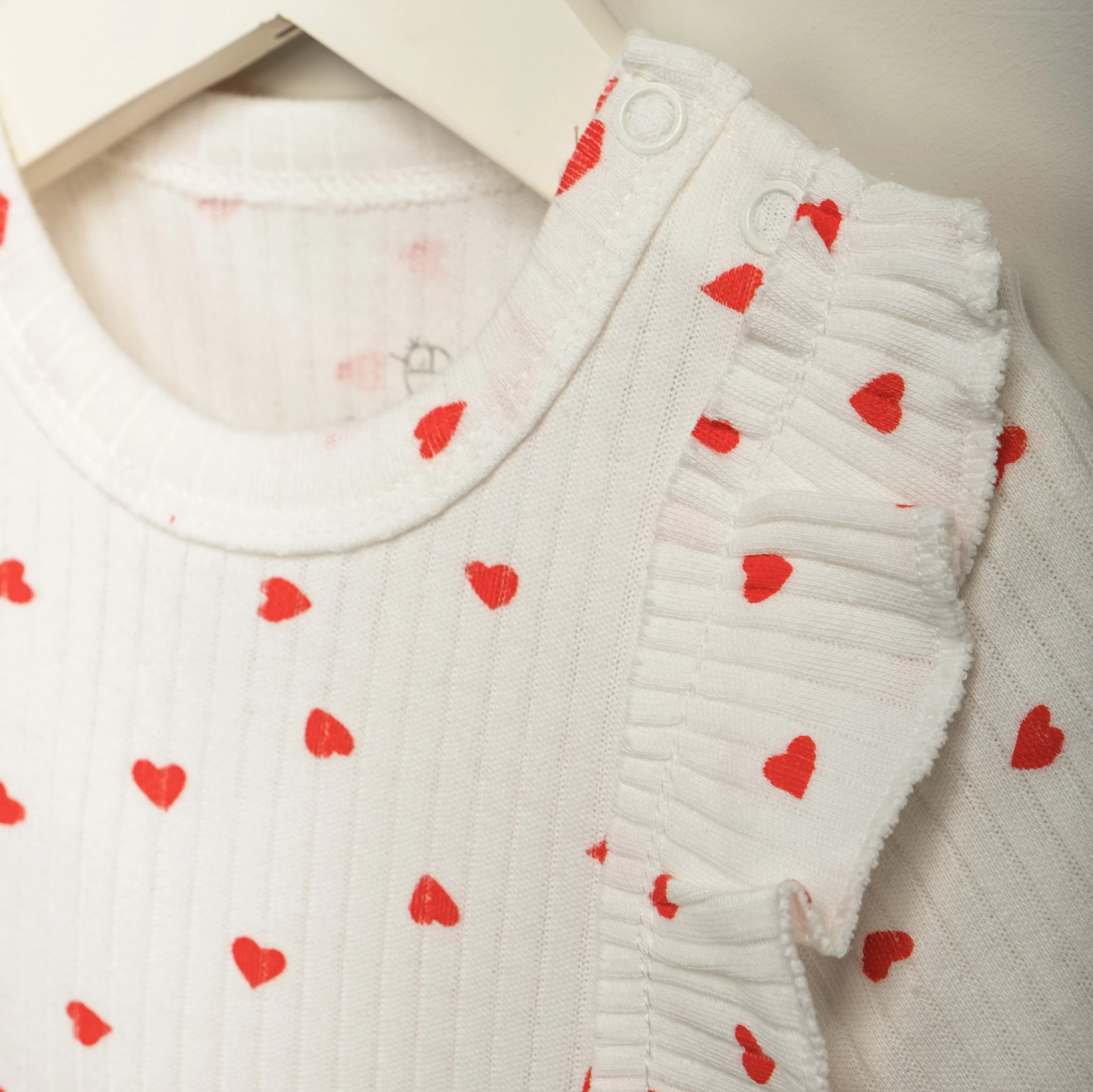 Fırfırlı Kalp Desenli Uzun Kollu Kız Bebek Body | Bebek & Çocuk Giyim 