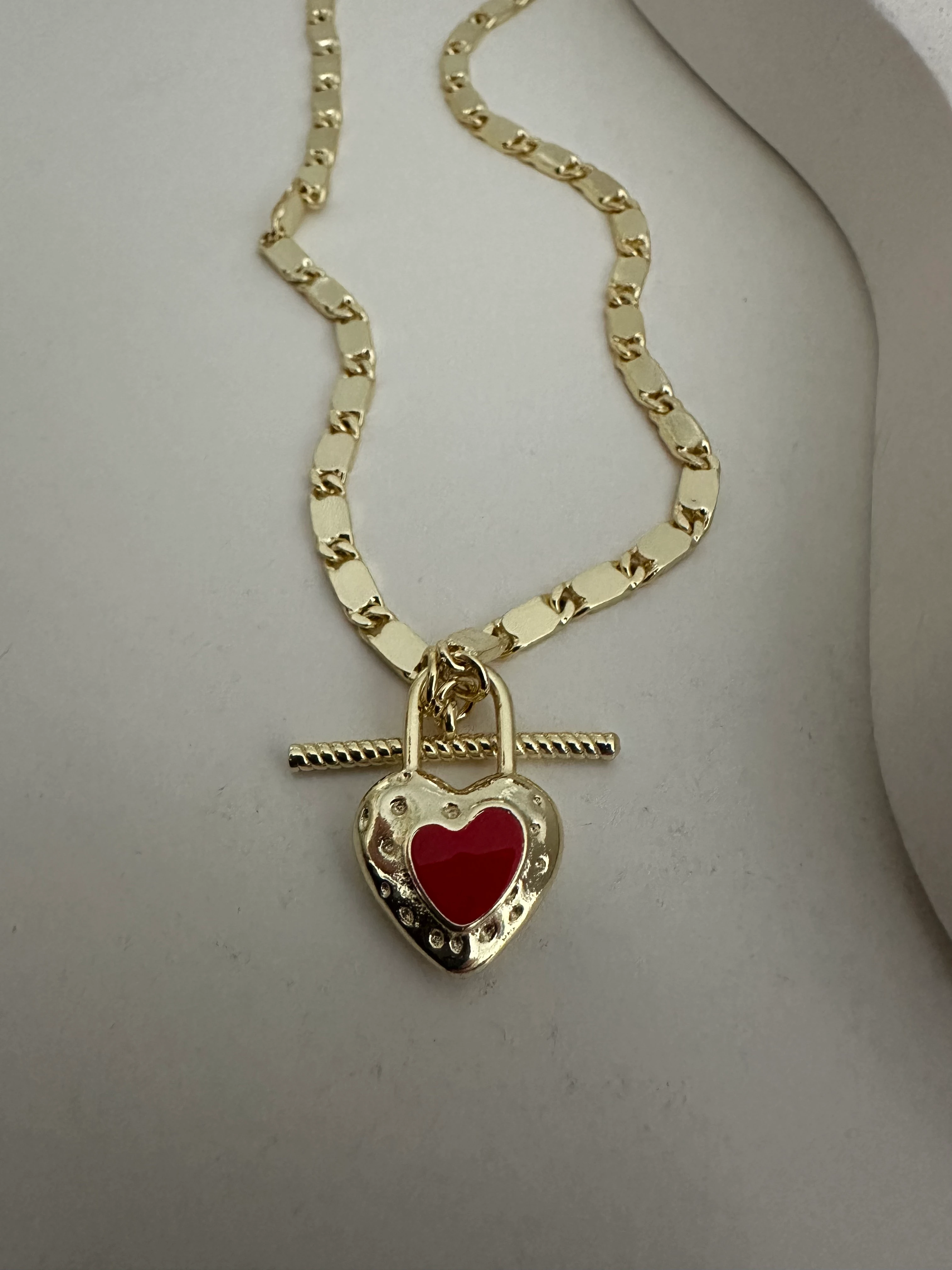 Kırmızı Kalp Kolye