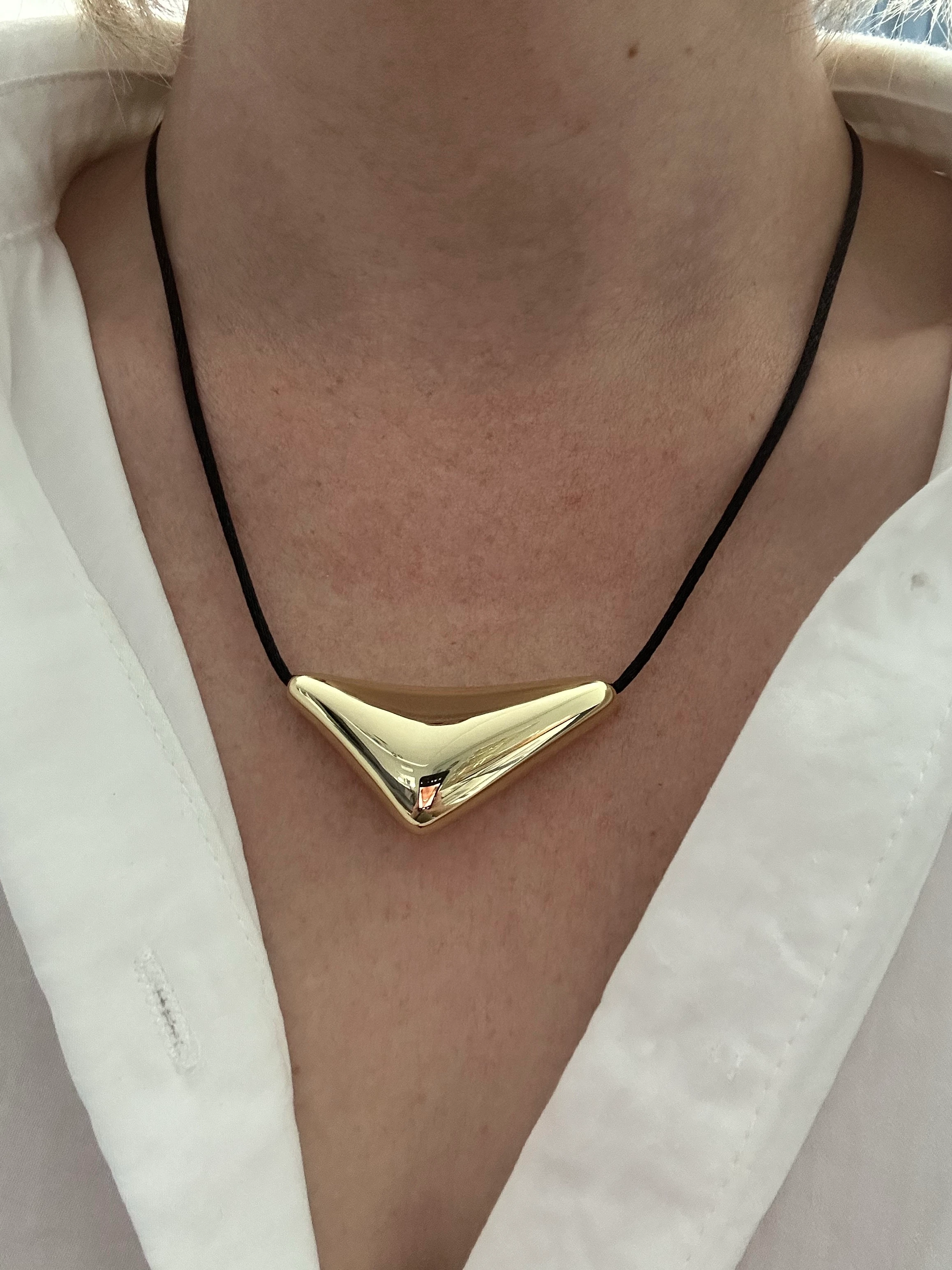 Kapaklı Kolye Siyah