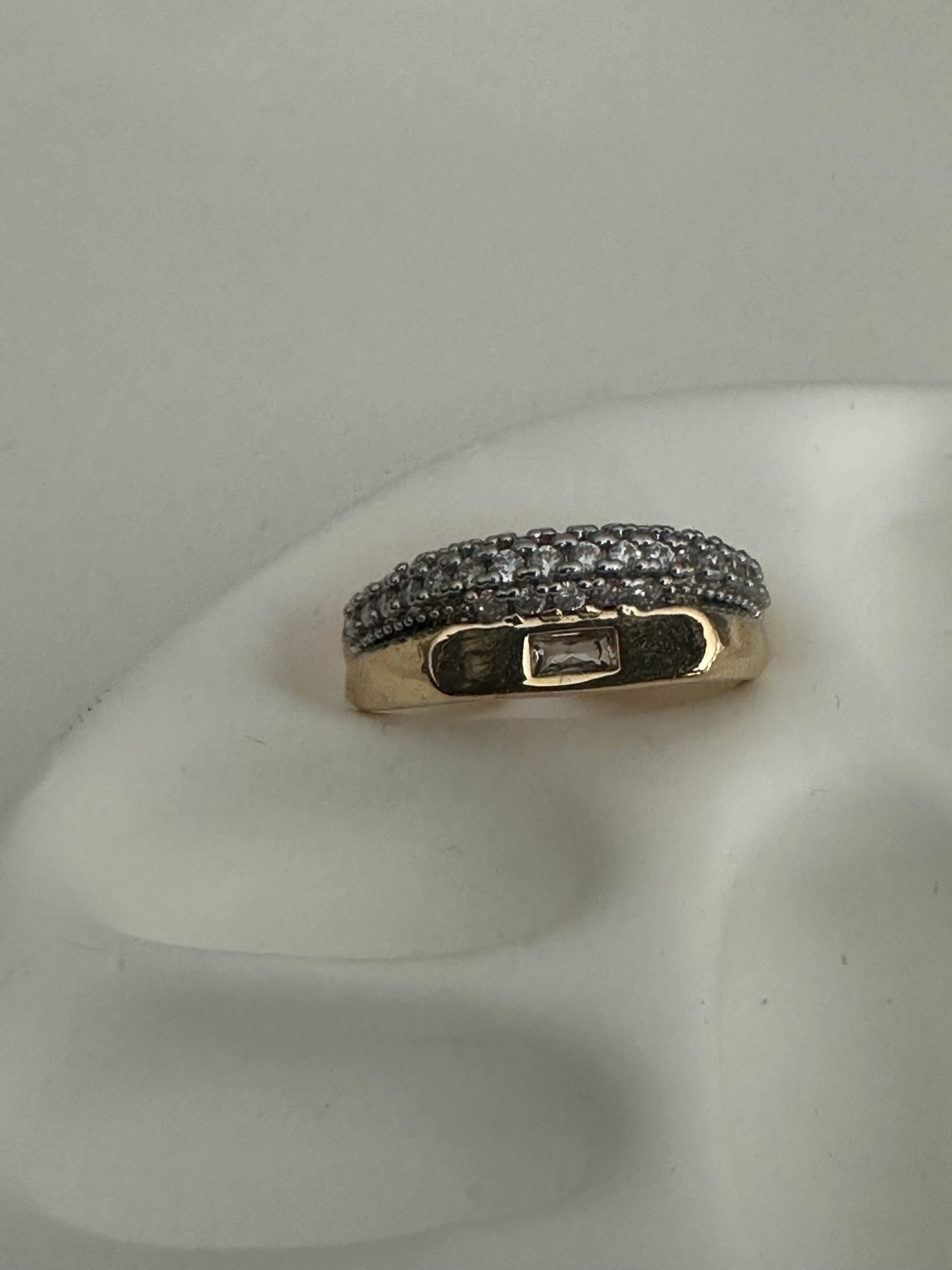 Baget Taşlı Yüzük