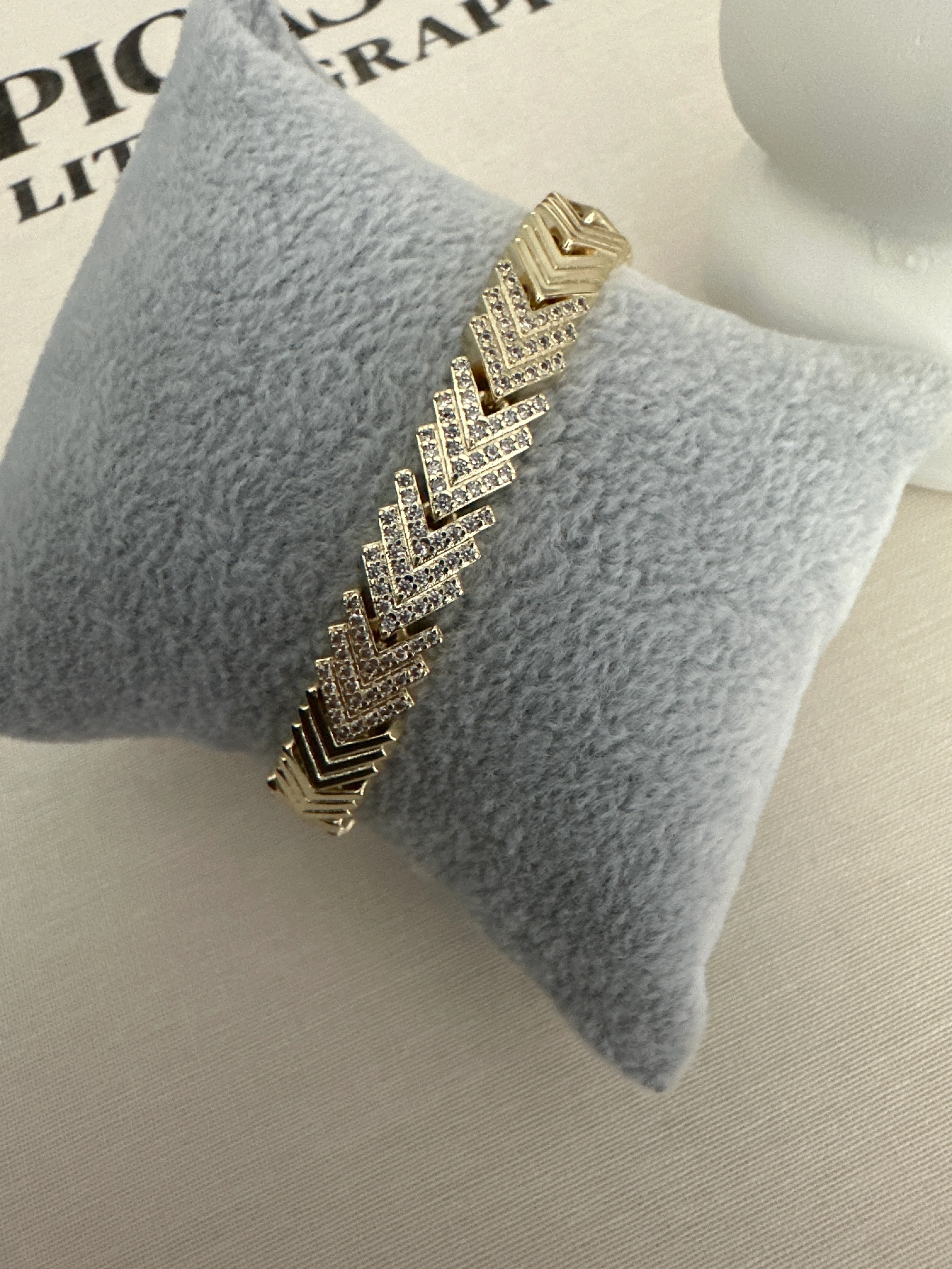 Balık Sırtı Bileklik