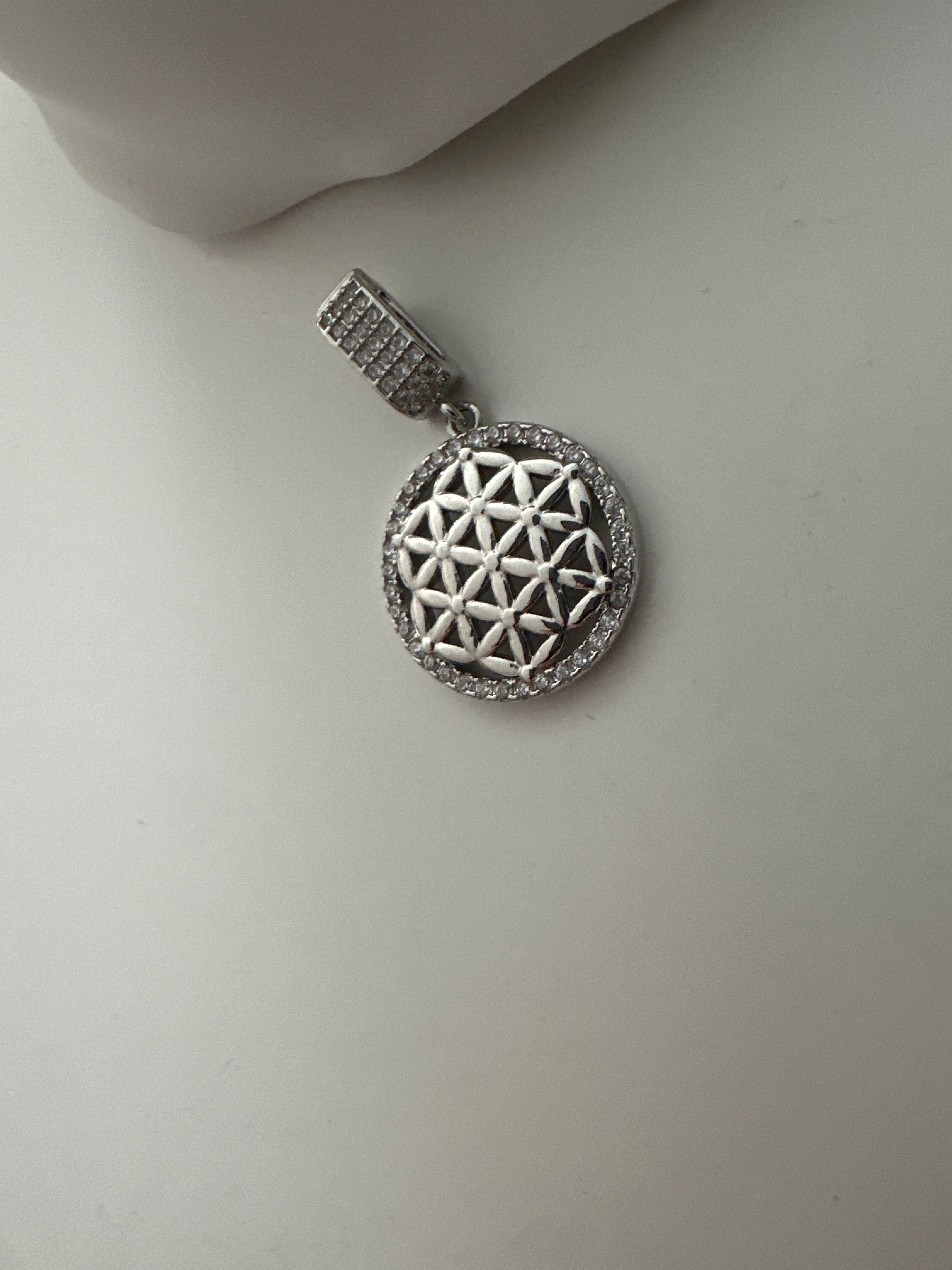 Yaşam Çiçeği Charm