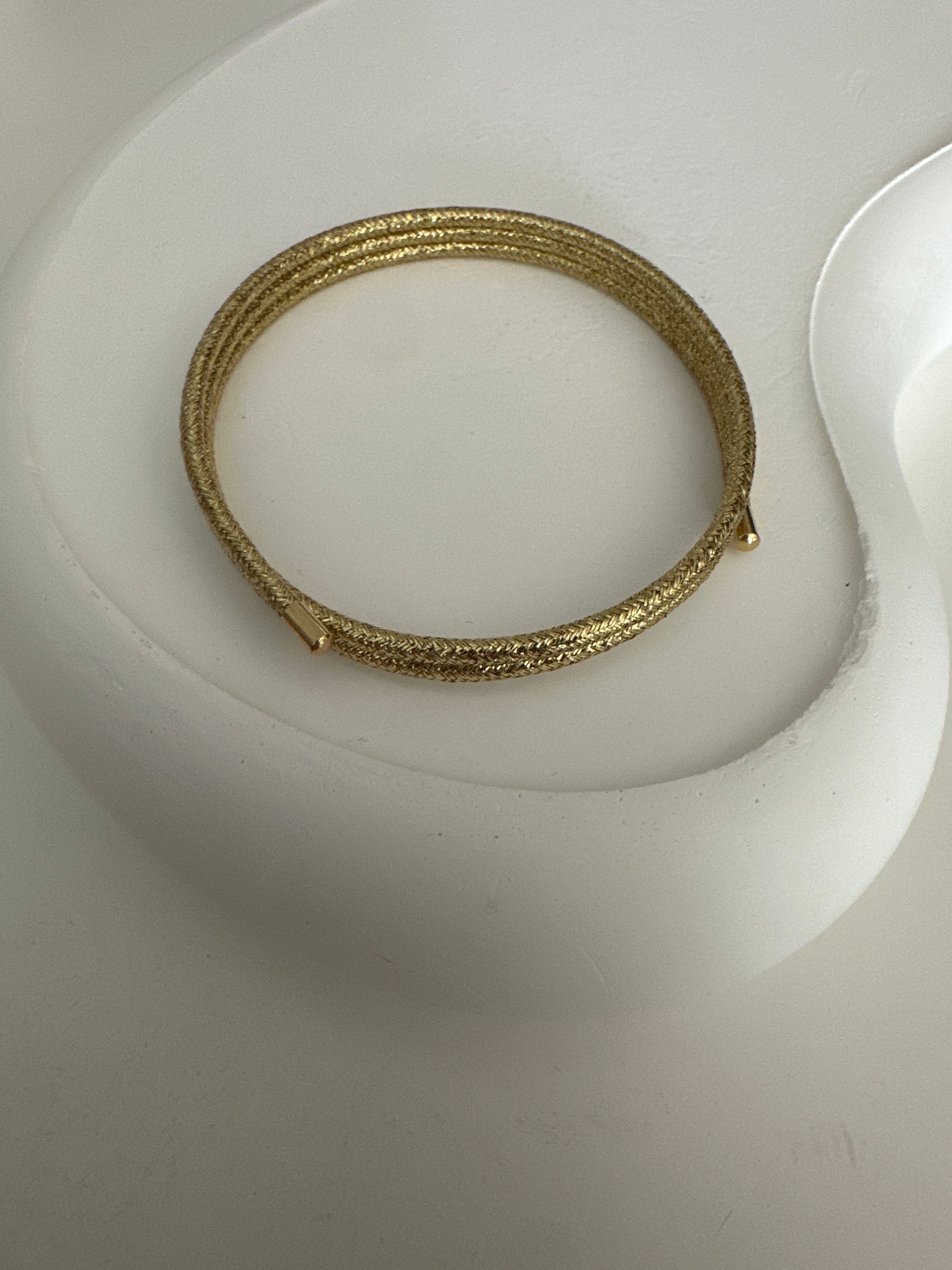 Mıknatıslı Bileklik Gold
