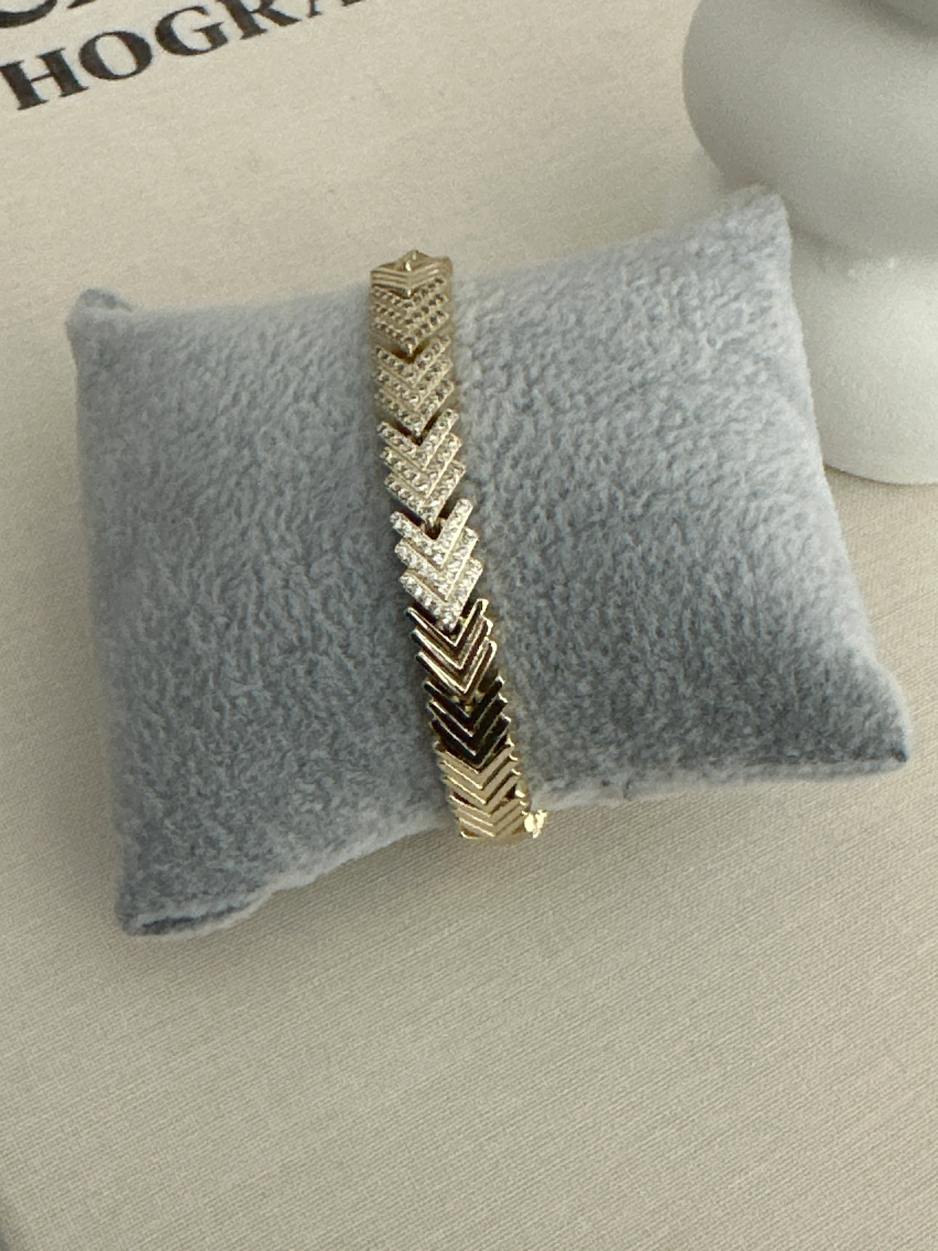 Balık Sırtı Bileklik