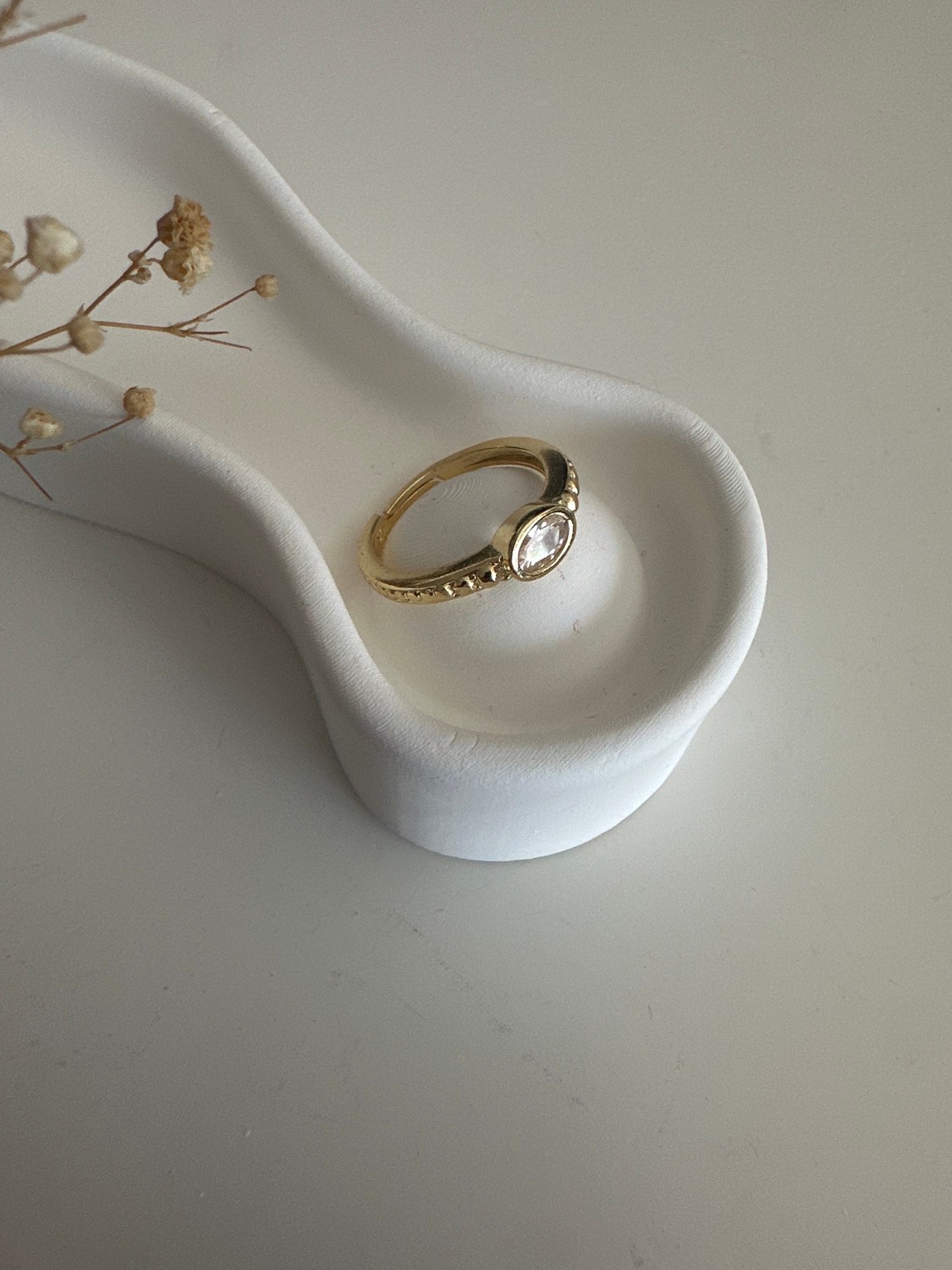 Oval Kesim Yüzük