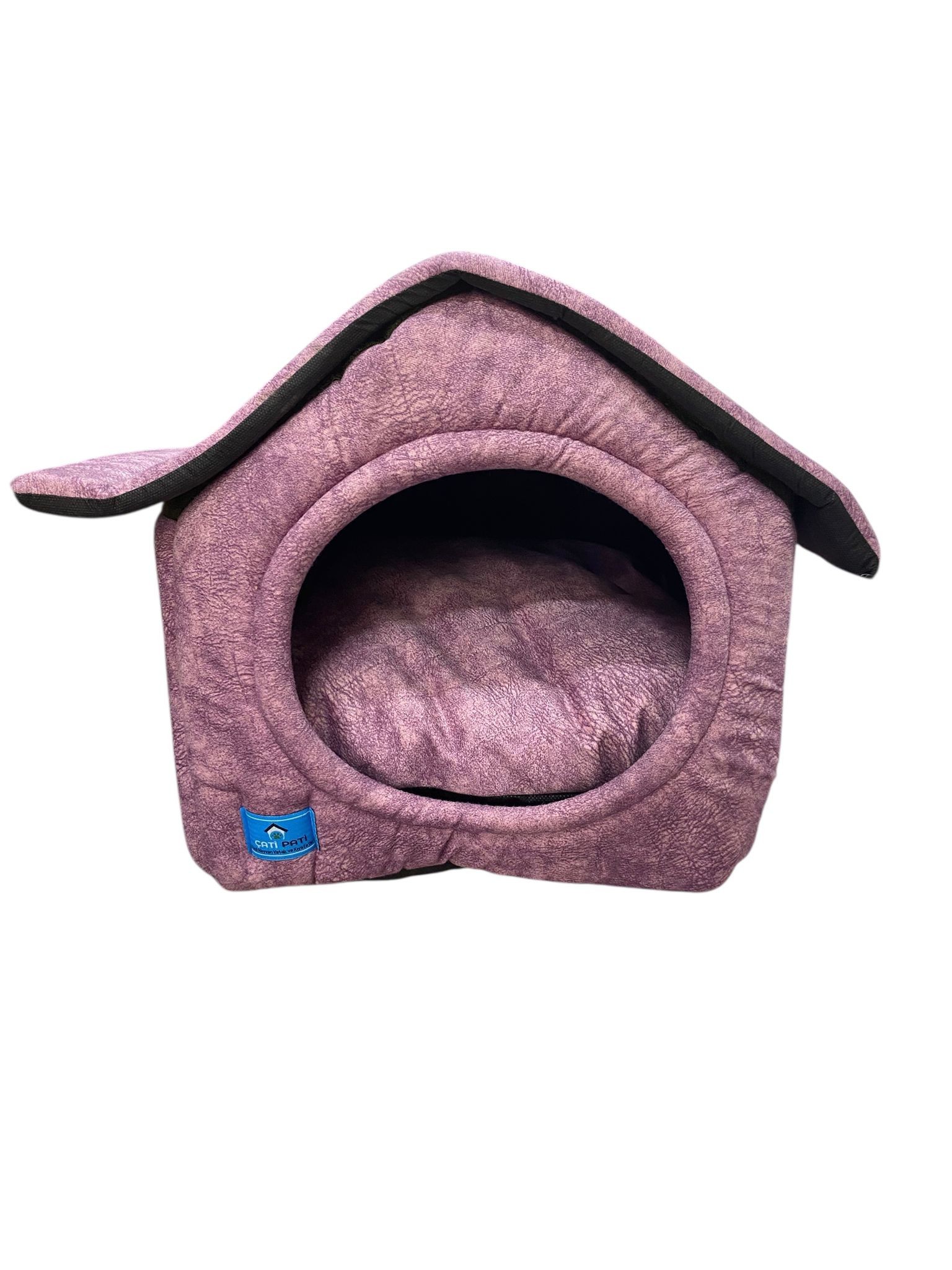 ÇATILI KEDİ EVİ