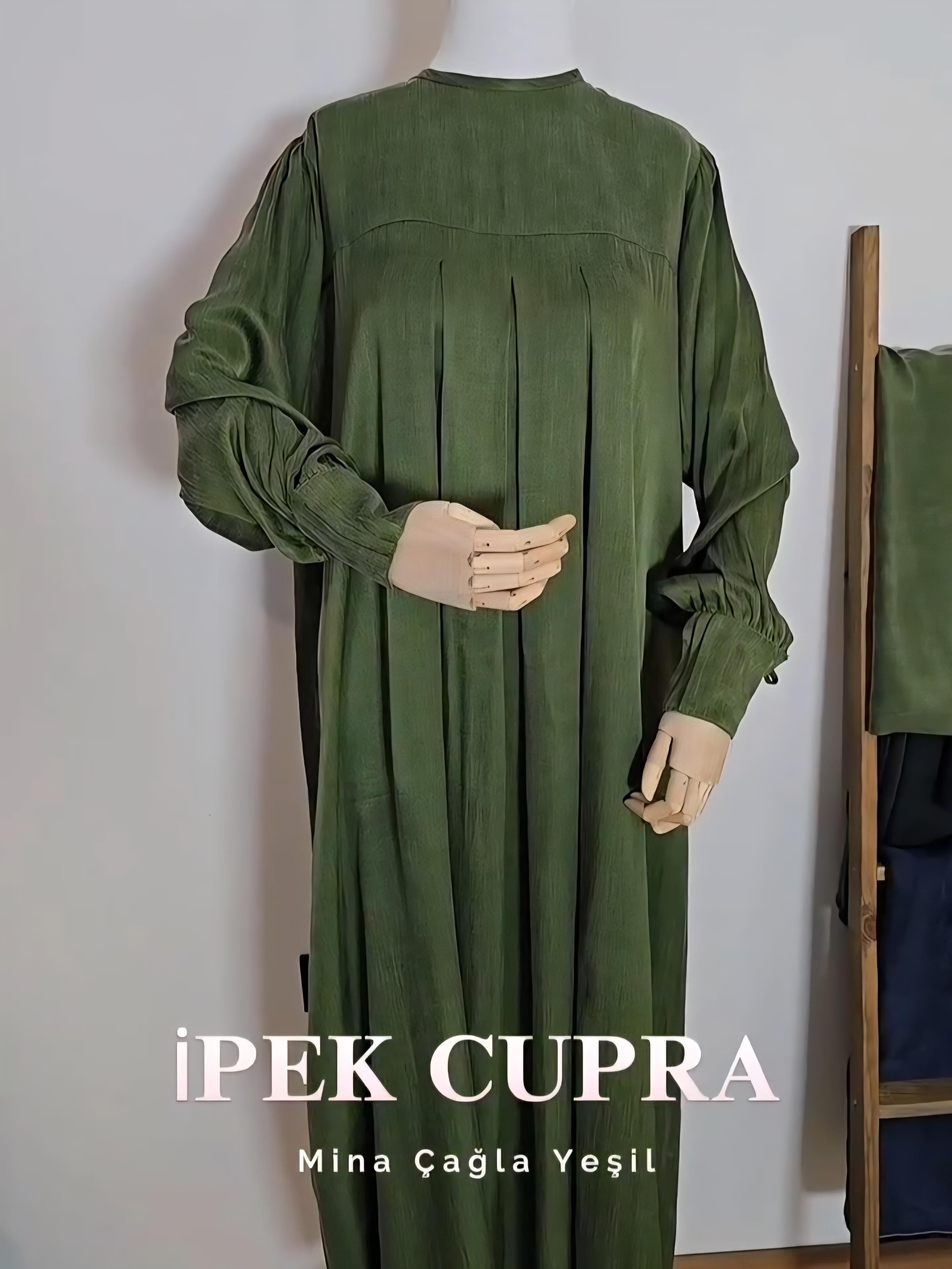 Mina Elbise Önde 3 A pile arkada 2 A pile %100 İpek Cupra Elbise