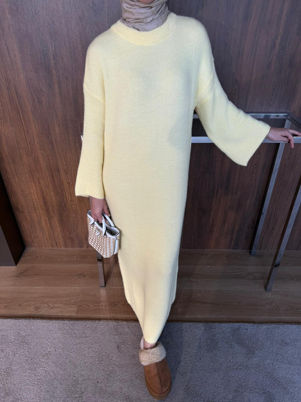 SAKALLI TRİKO ELBİSE  - Beyaz