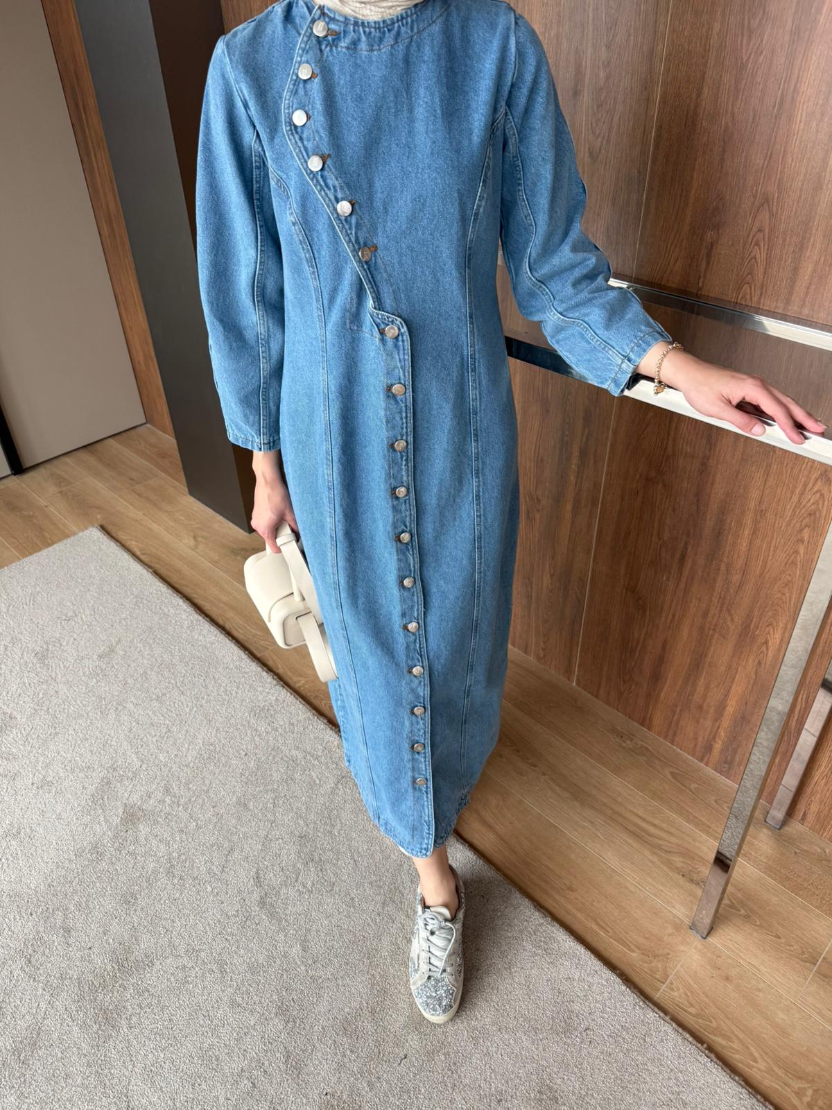 DÜĞMELİ KOT ELBİSE - Açık Mavi