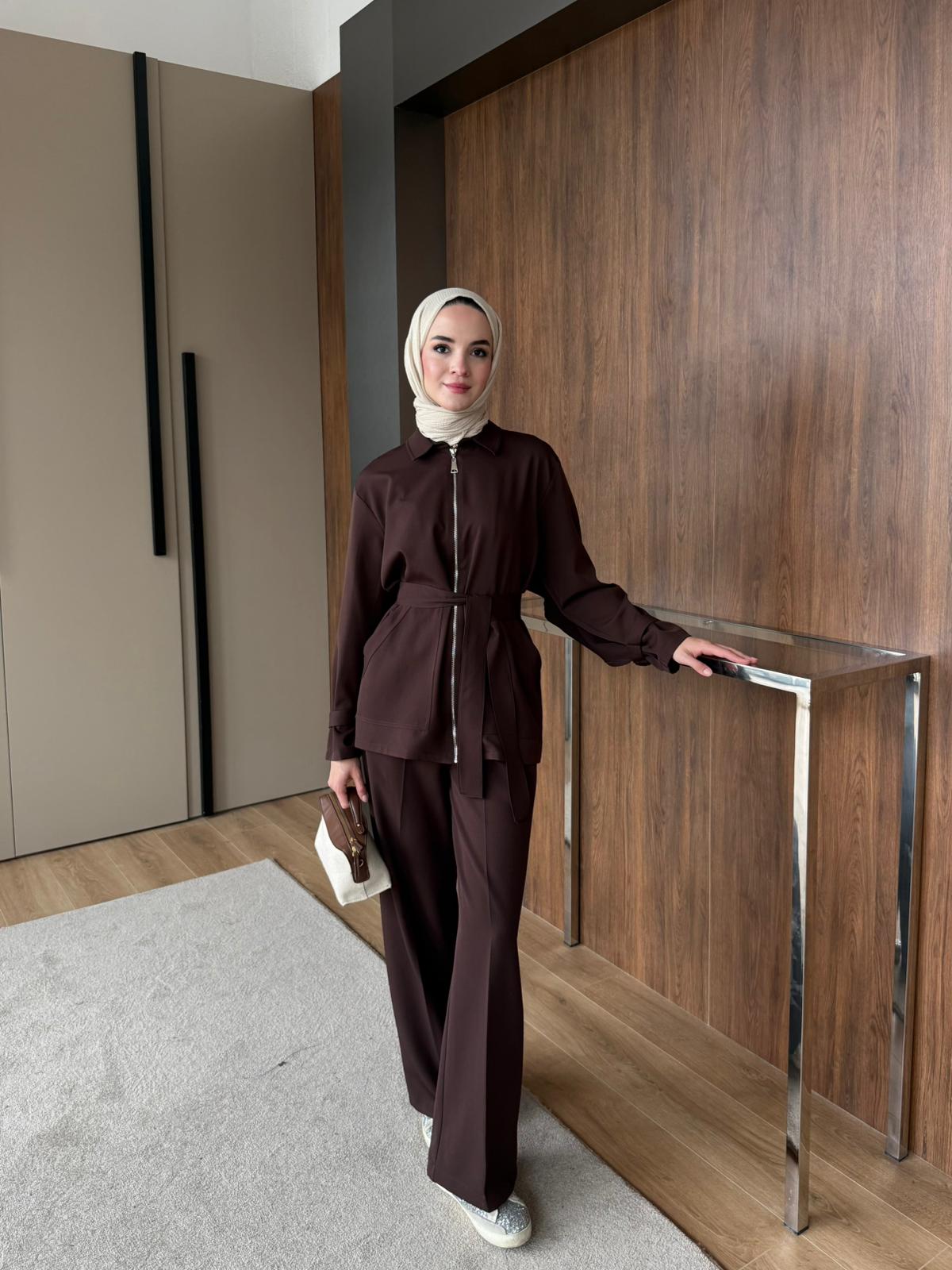 PELERİN DETAYLI OXXO TAKIM - Kahverengi