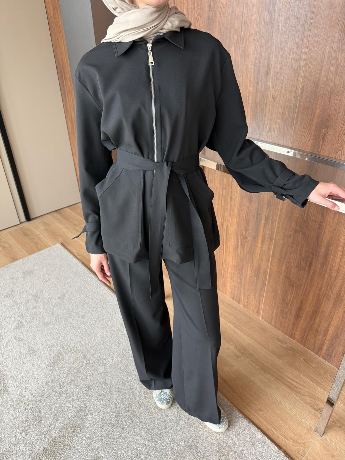 PELERİN DETAYLI OXXO TAKIM - Siyah