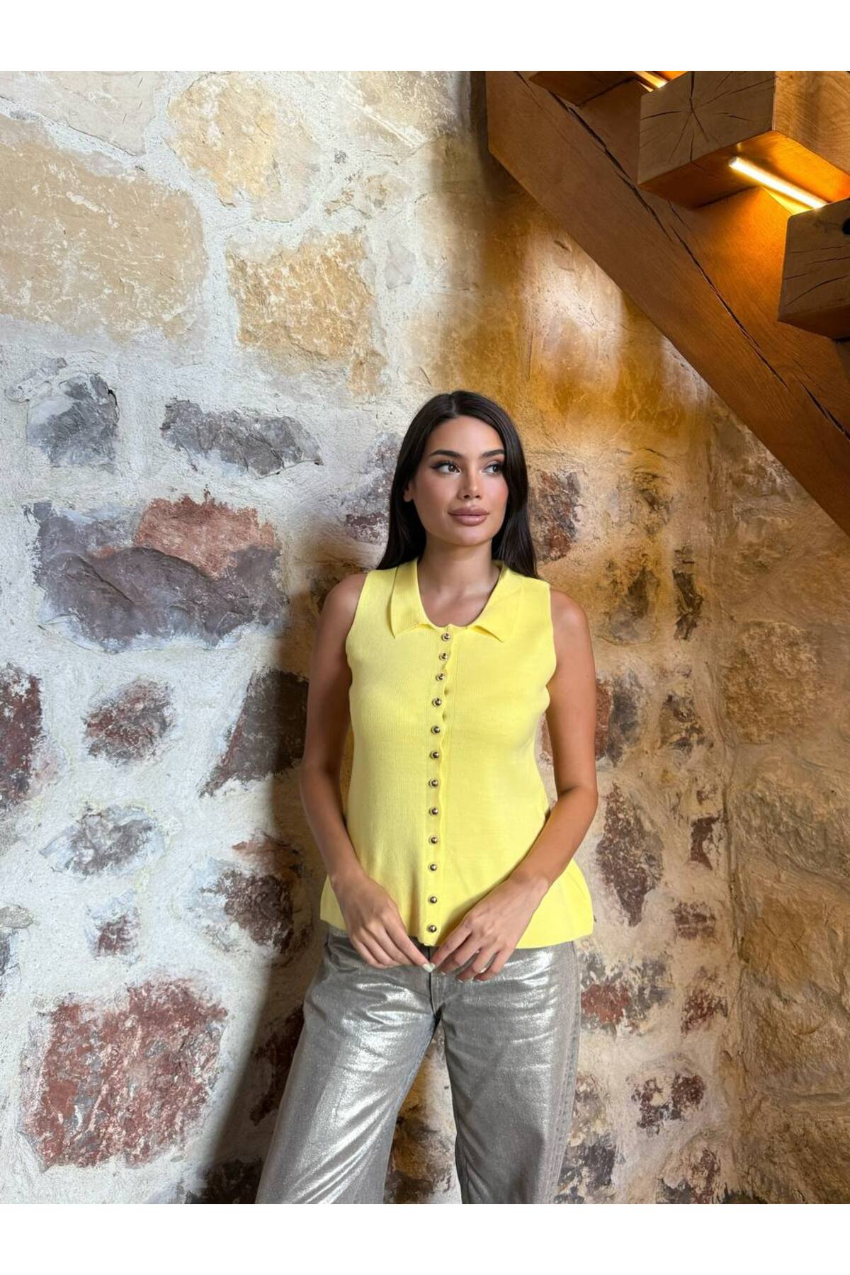 Sarı