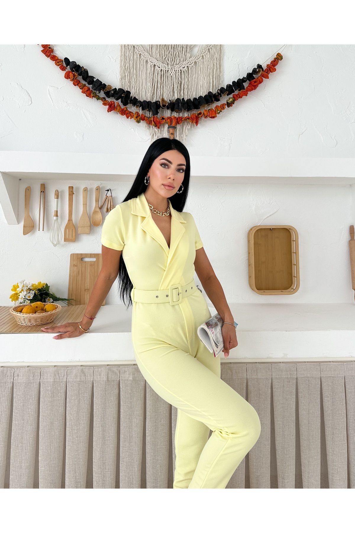 Kadın Kemerli Crep Kumaş Tulum - Sarı
