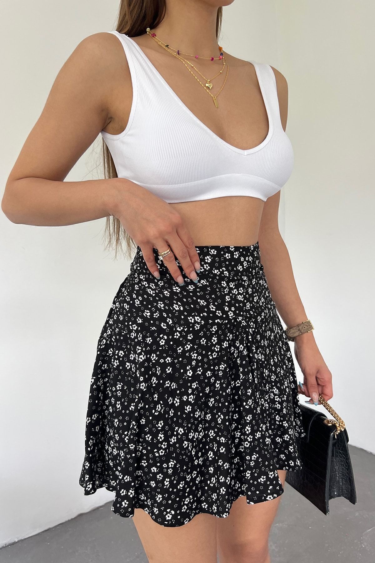 Siyah Ekru