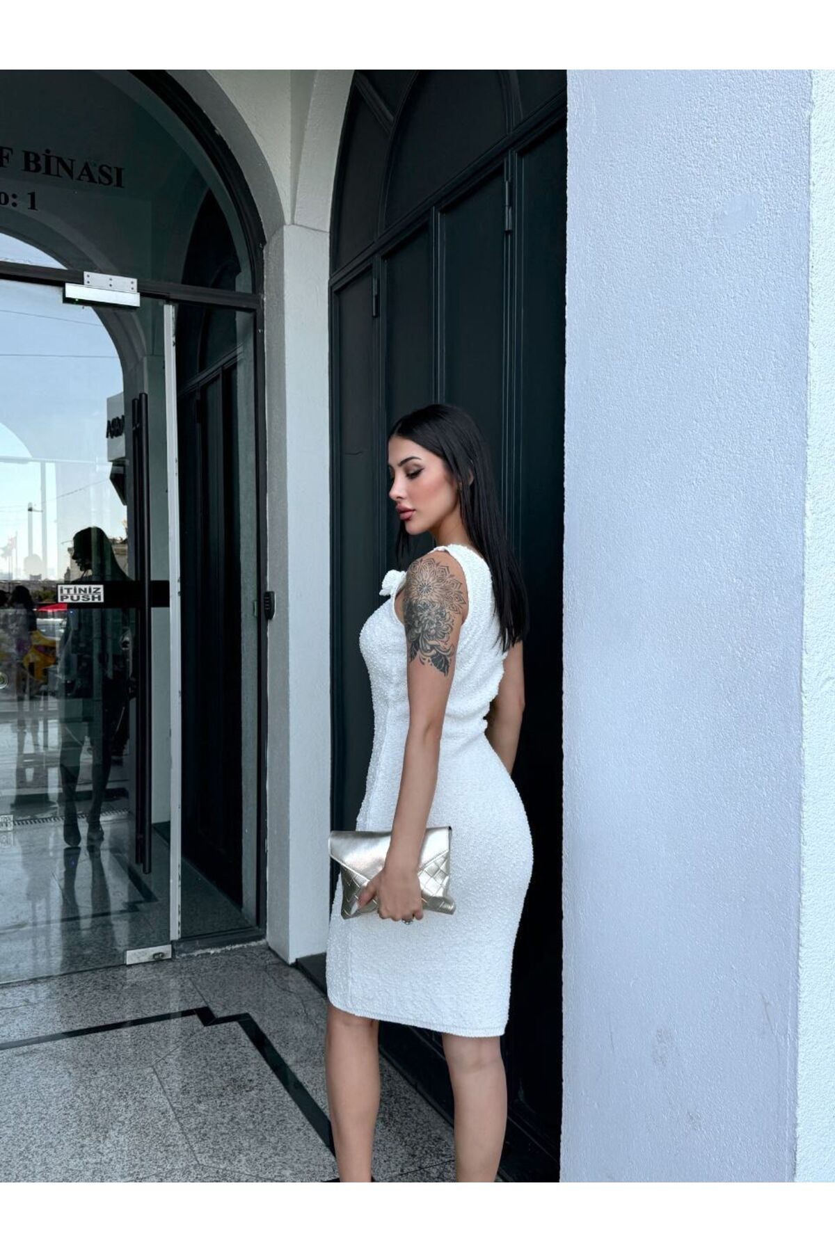 Kadın Gül Detaylı Triko Elbise