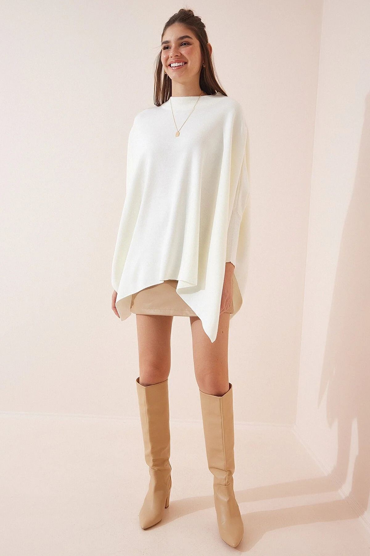 Kadın Oversize Yırtmaçlı Panço Kazak
