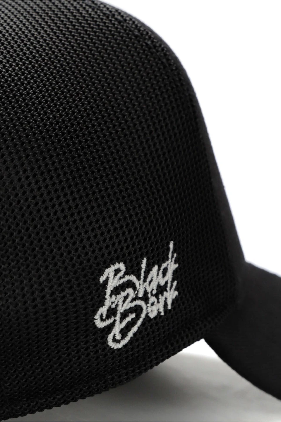 Kurt Logolu Siyah Trucker Şapka