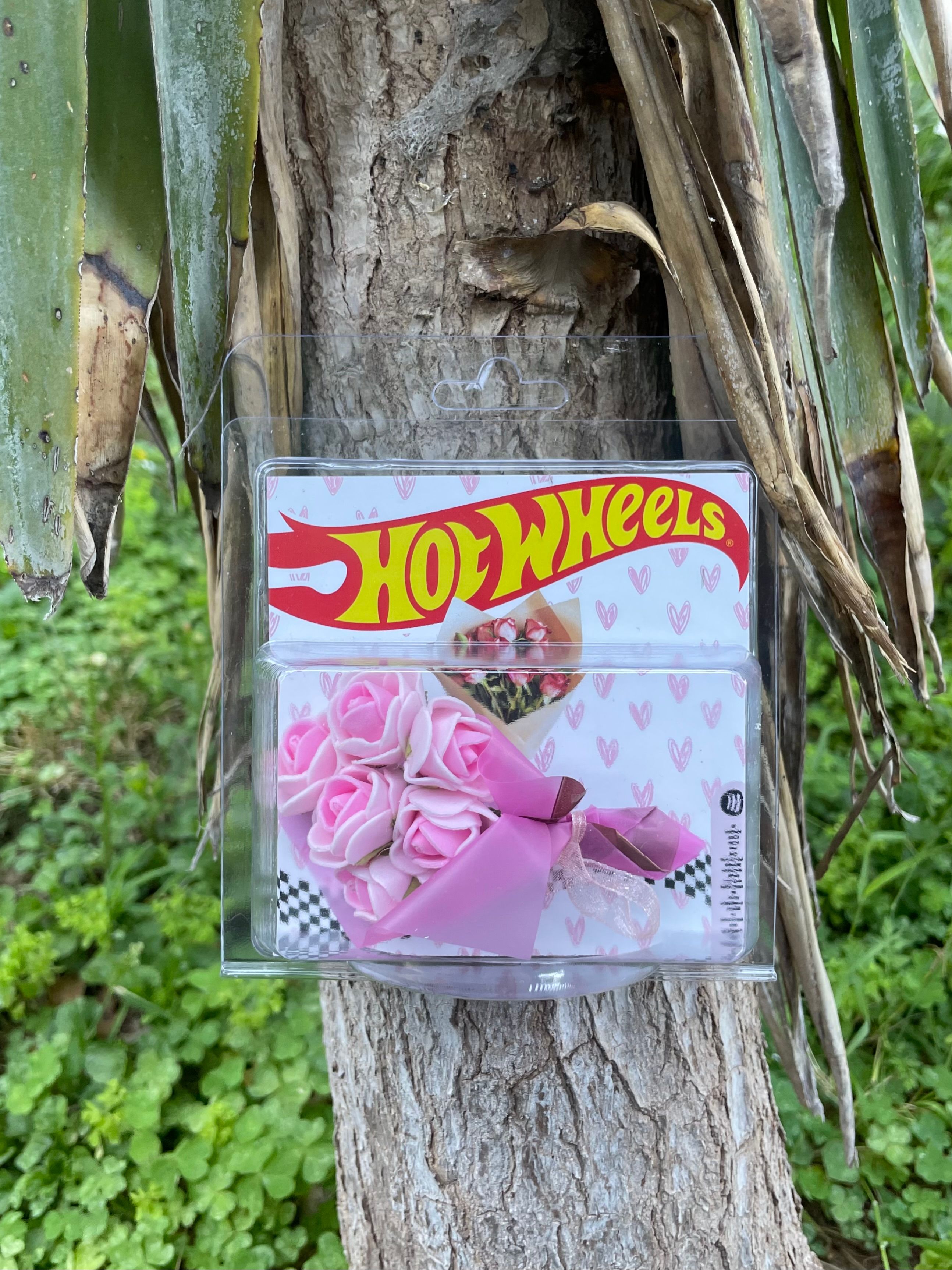 HOTWHEELS Mini Çiçek Buketi 007
