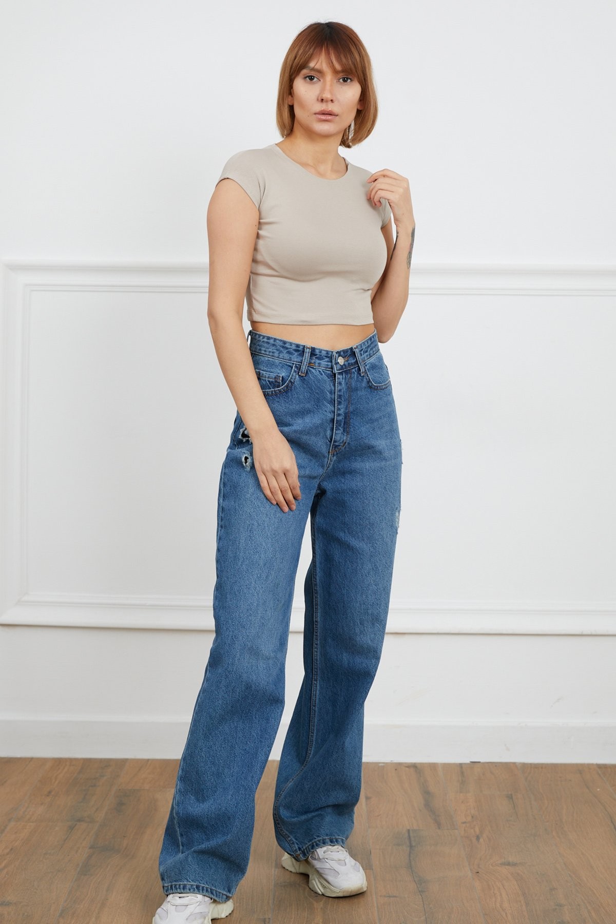 taş-basic crop body 