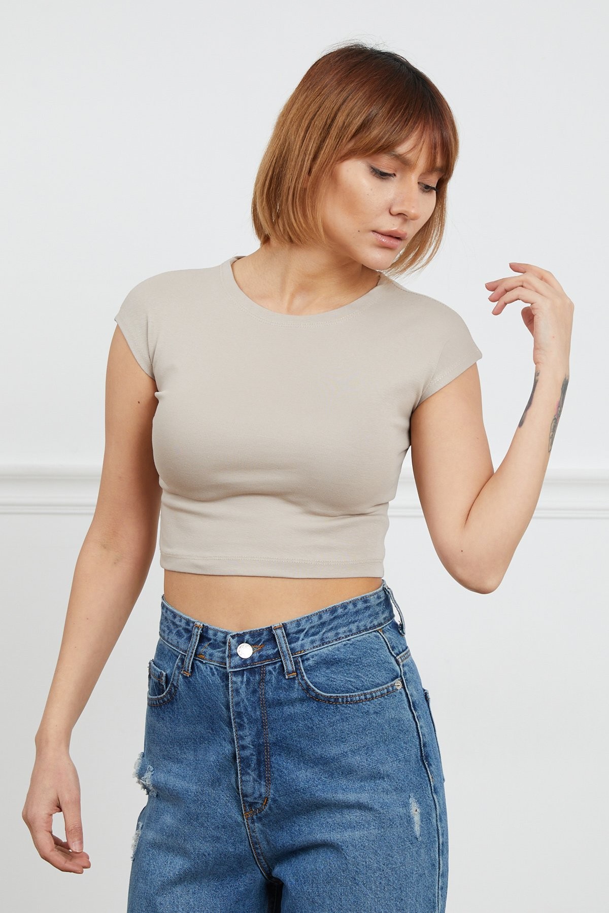 taş-basic crop body 