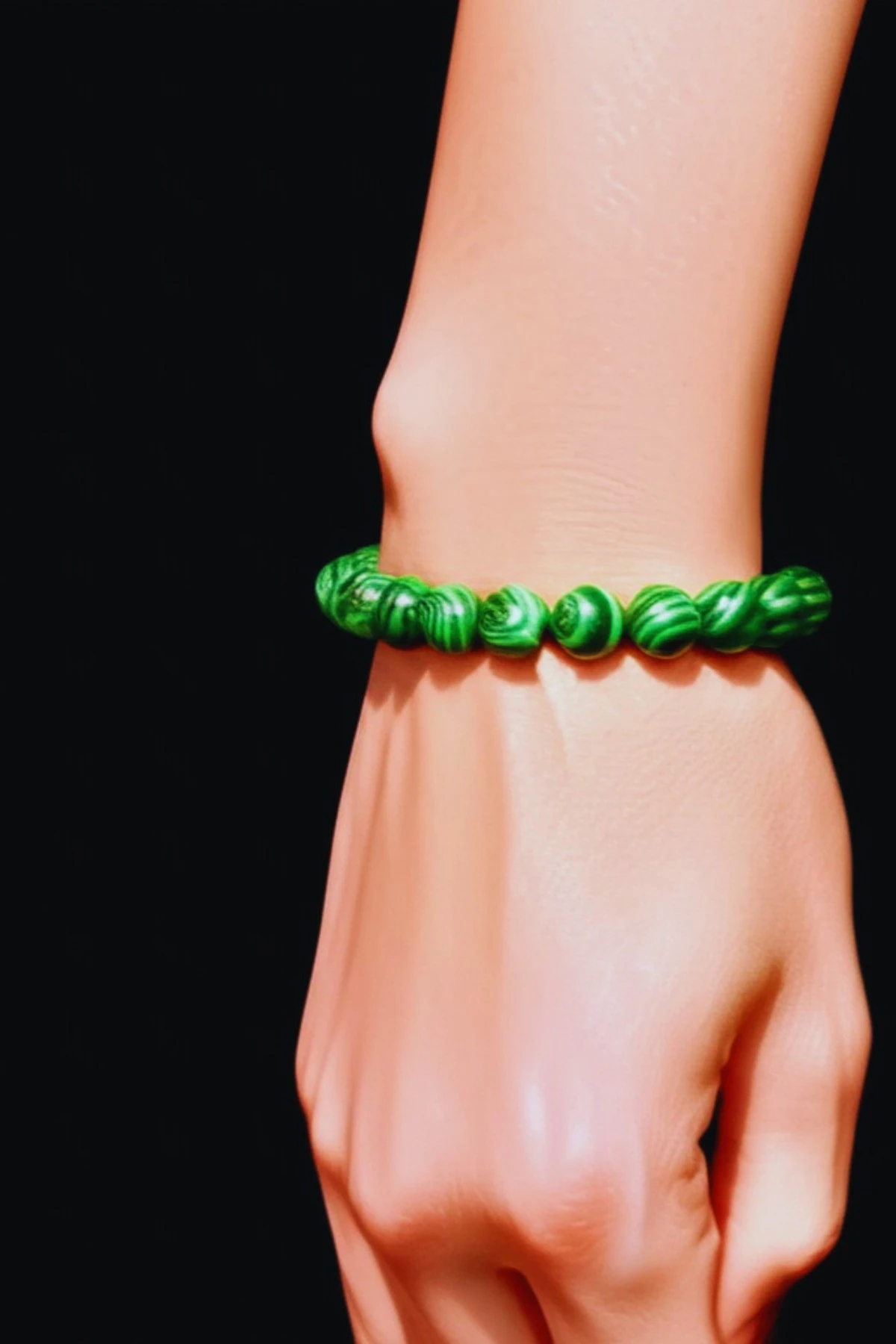 Doğal Makalit Taşı Bileklik Silikon İpli Esnek Fayda Alanı Negatif Enerjiyi Emer