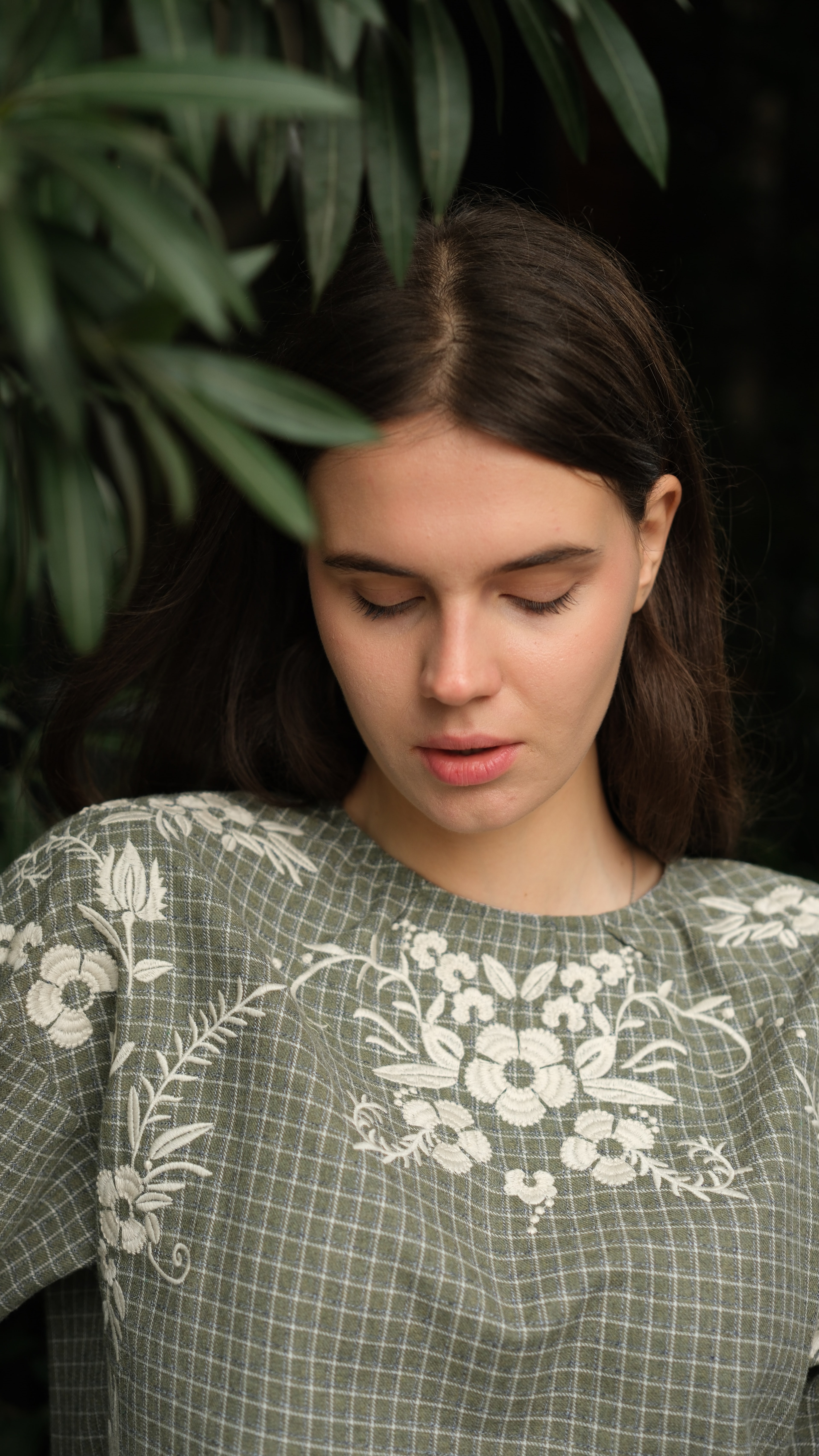 Arden Nakışlı Bluz Haki