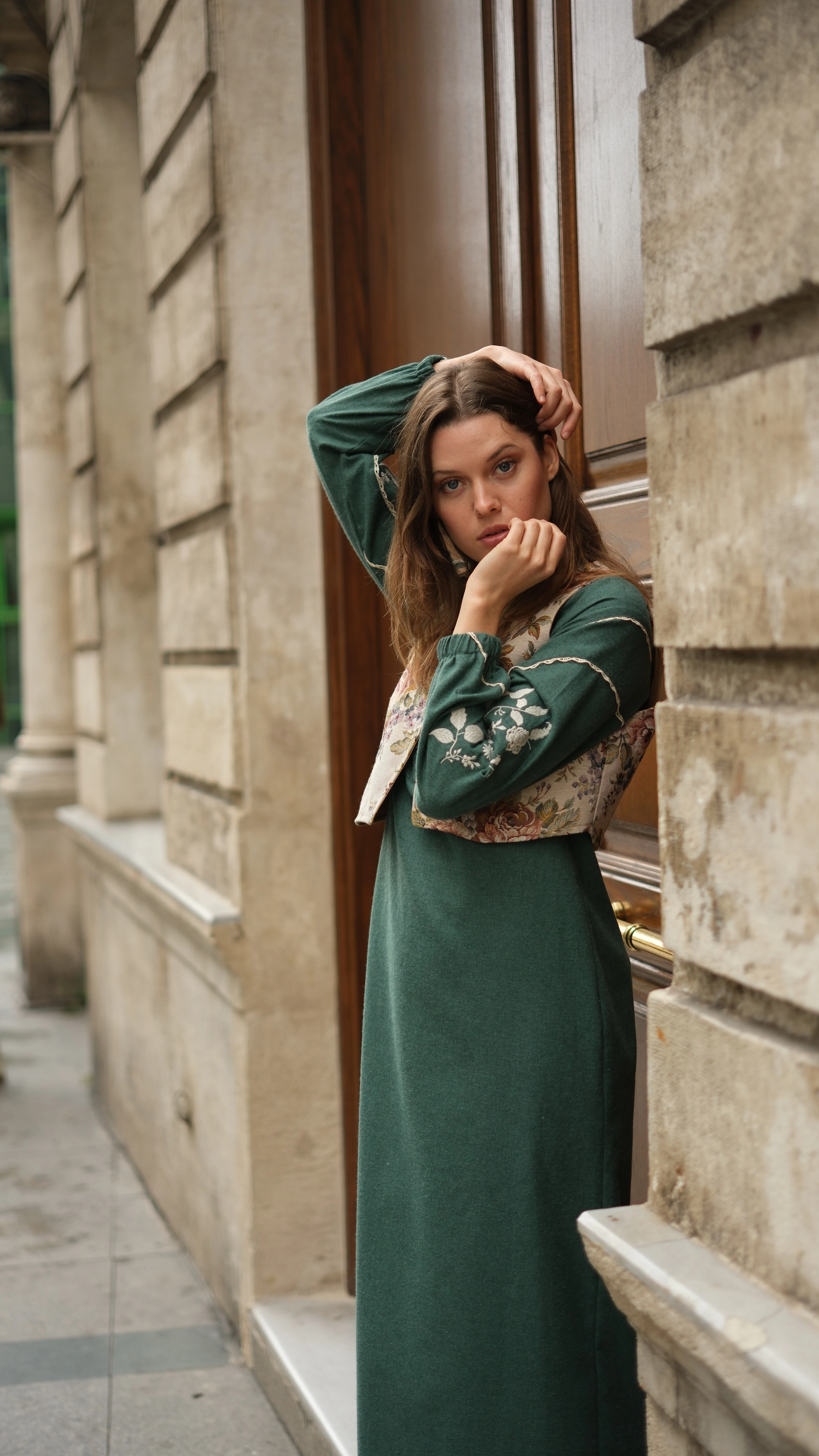 Lavinya Elbise + Goblen Yelekli Takım Petrol