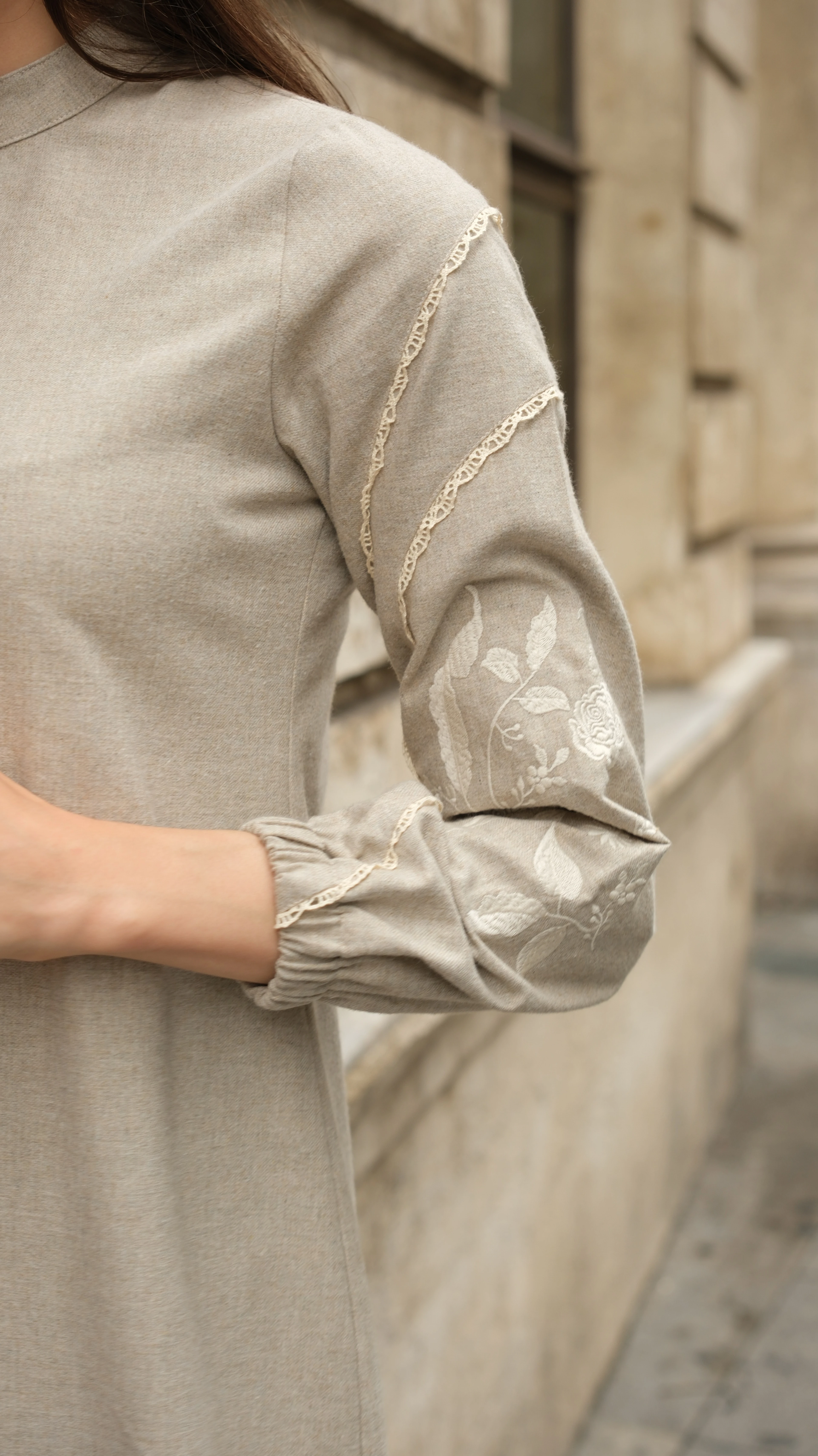 Lavinya Elbise + Goblen Yelekli Takım Bej