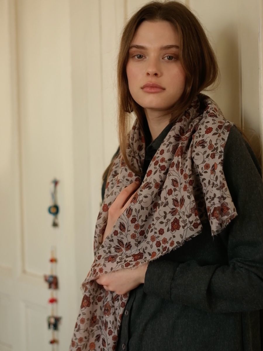 Basic Flanel Tunik Koyu Antrasit + Pamuklu Desenli Eşarp