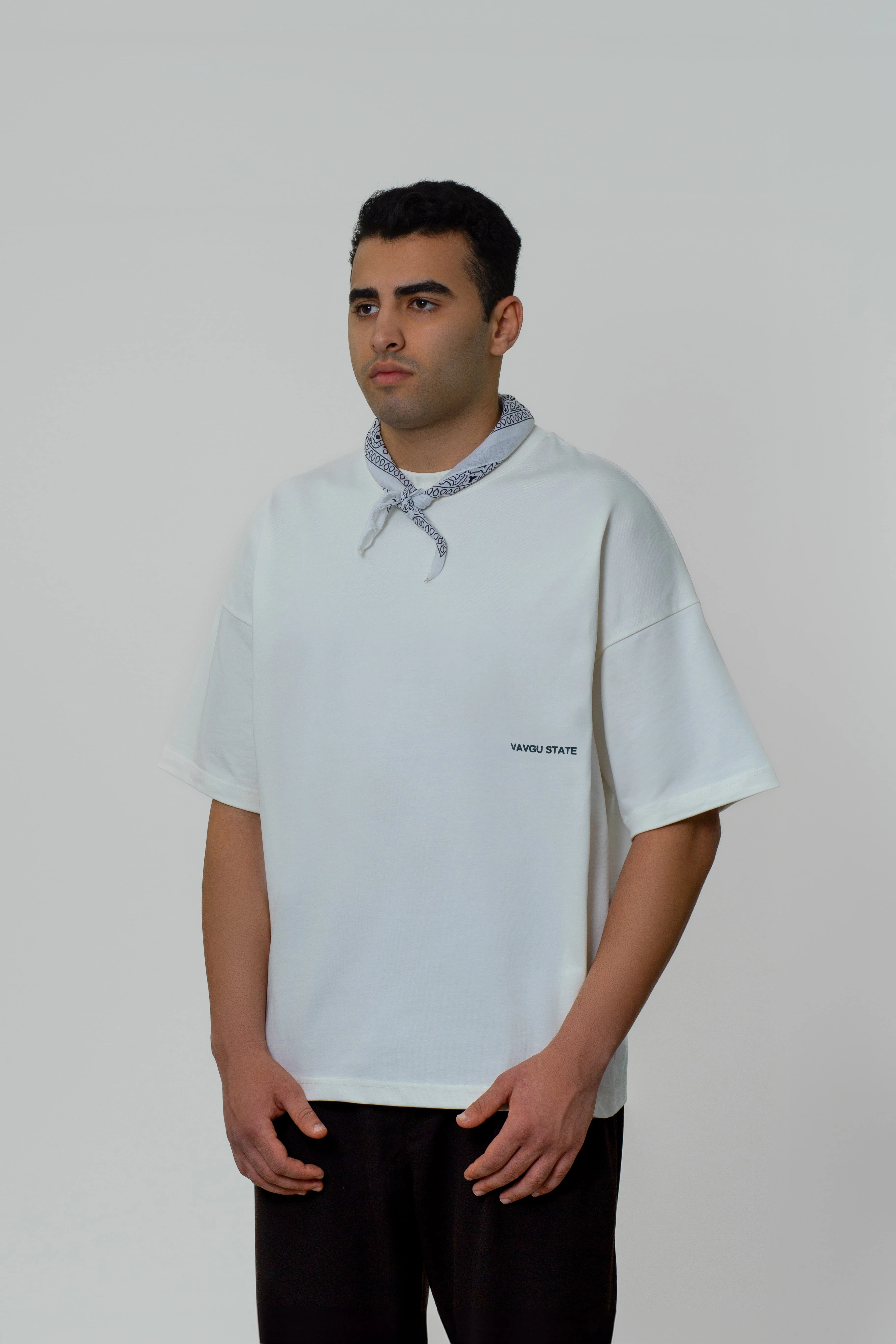 contemporary minimalism t-shirt/ekru