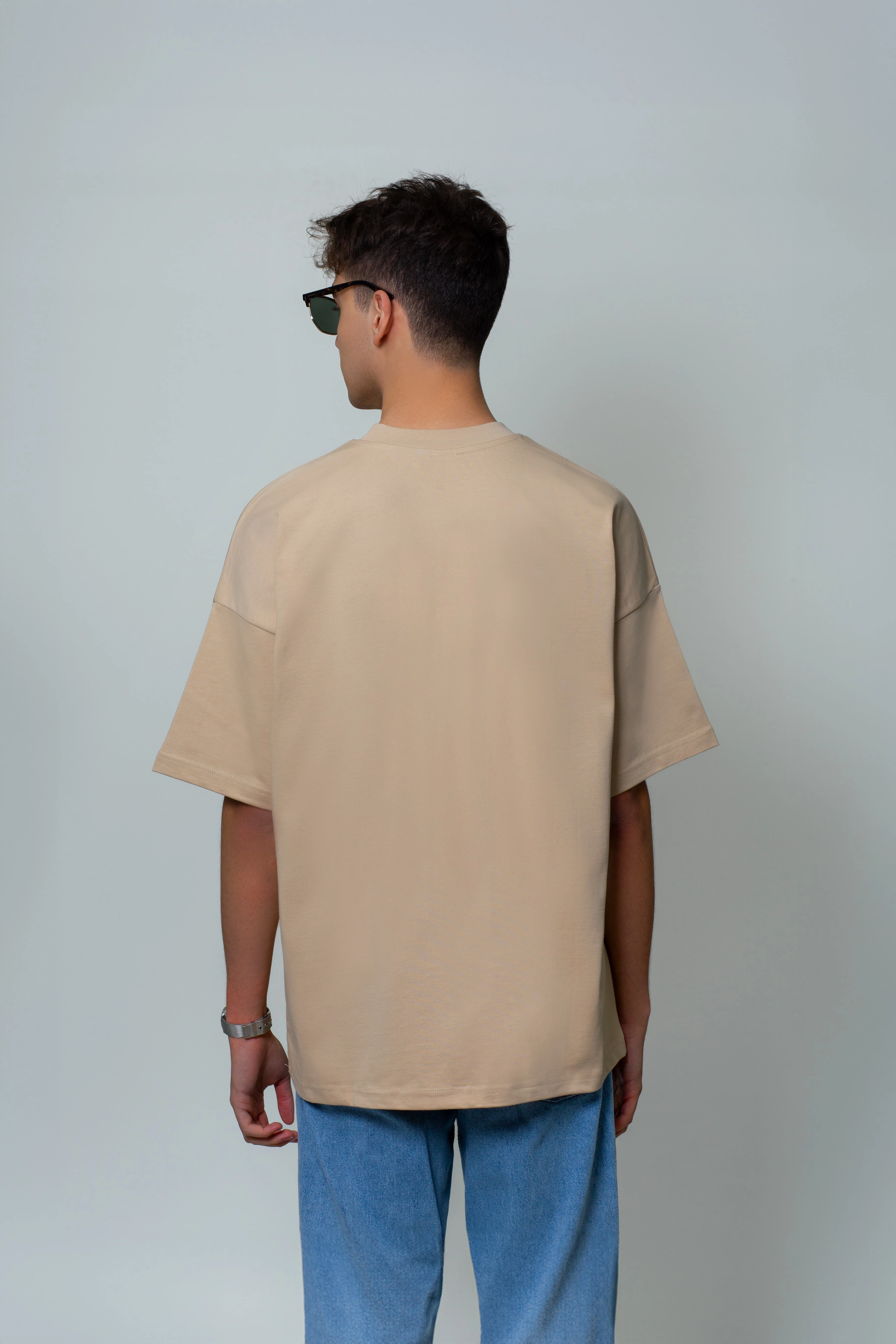 amblemli basic t-shirt/bej