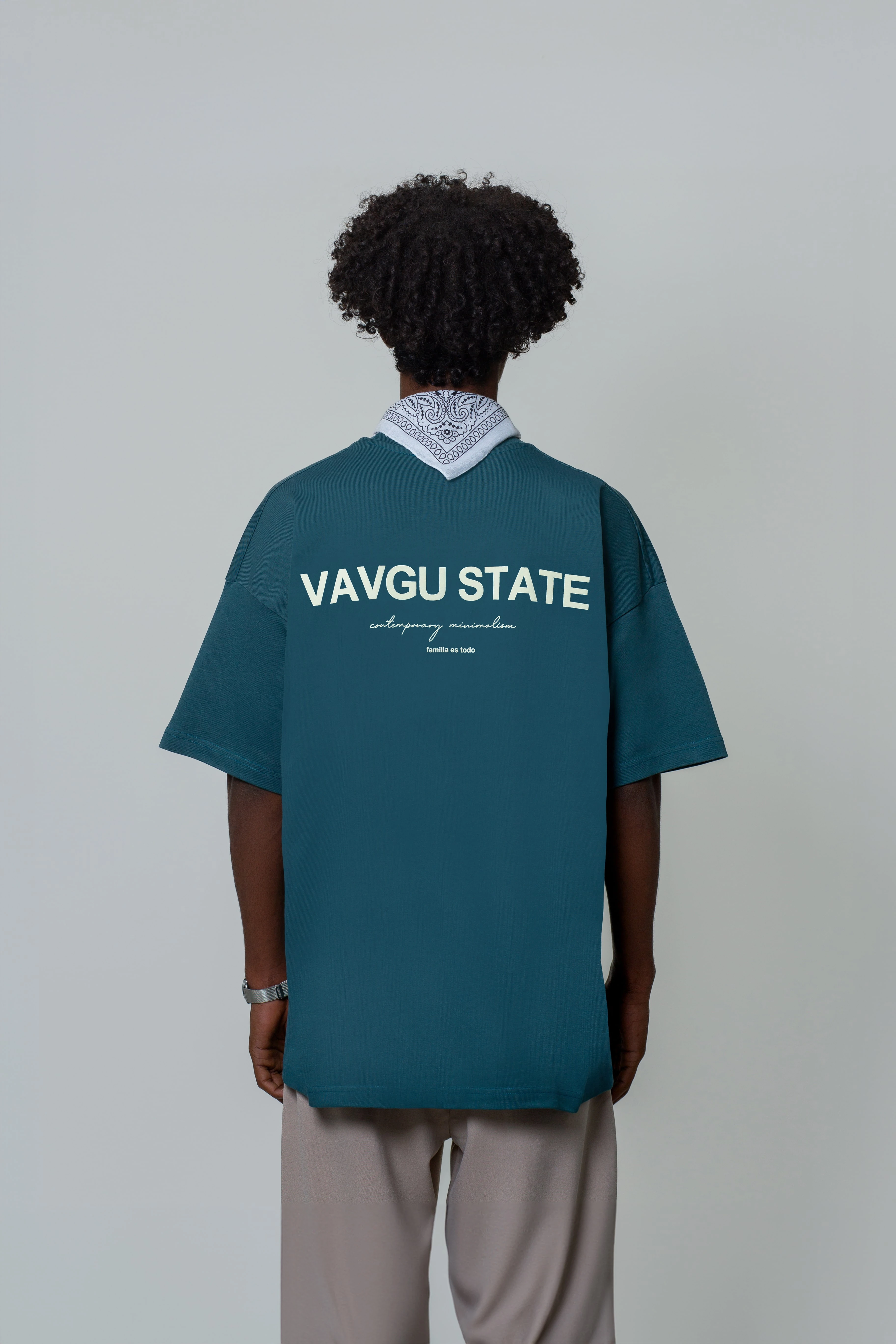 contemporary minimalism t-shirt/nefti