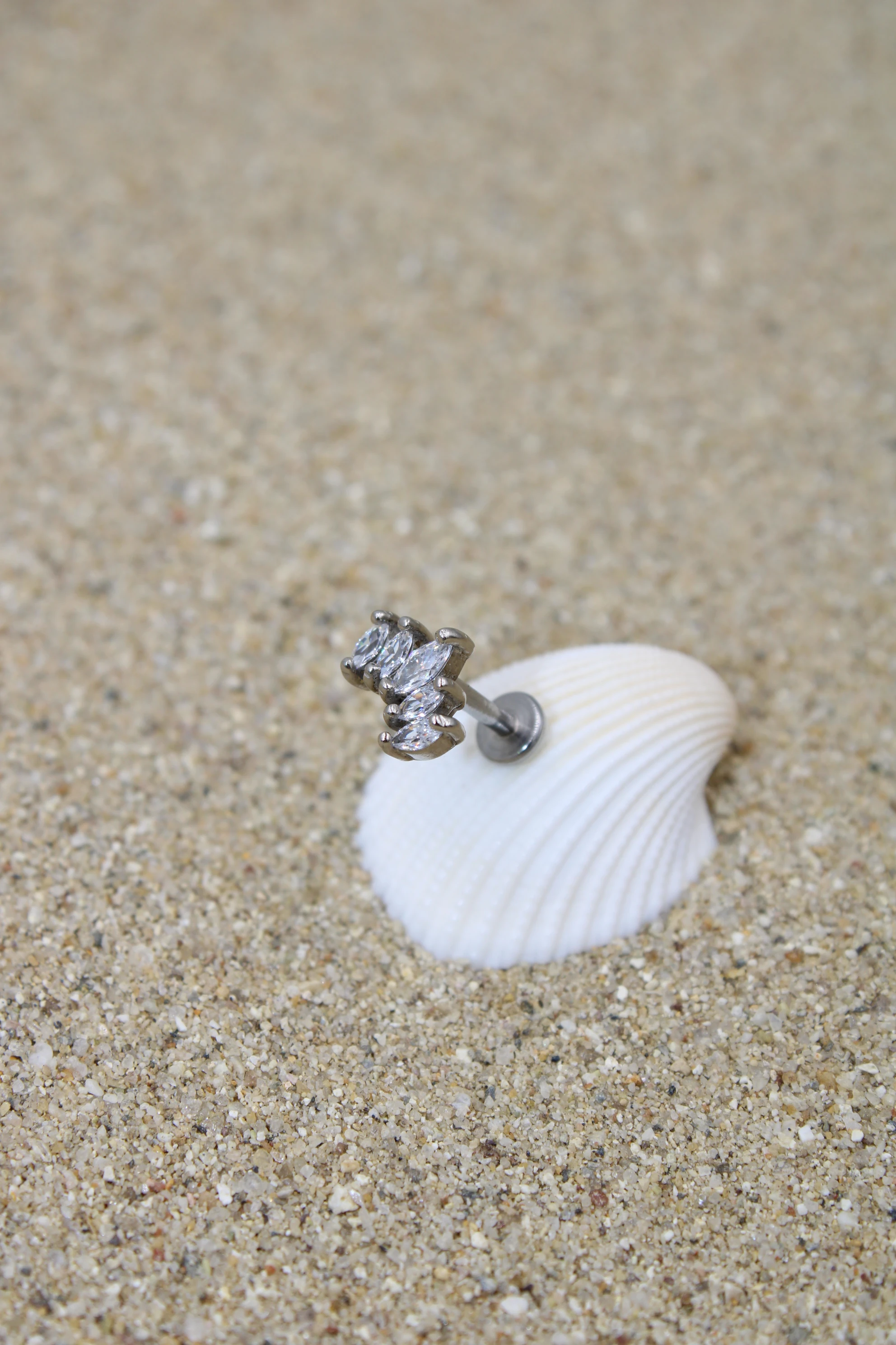 Çelik Piercing Zirkon Taşlı